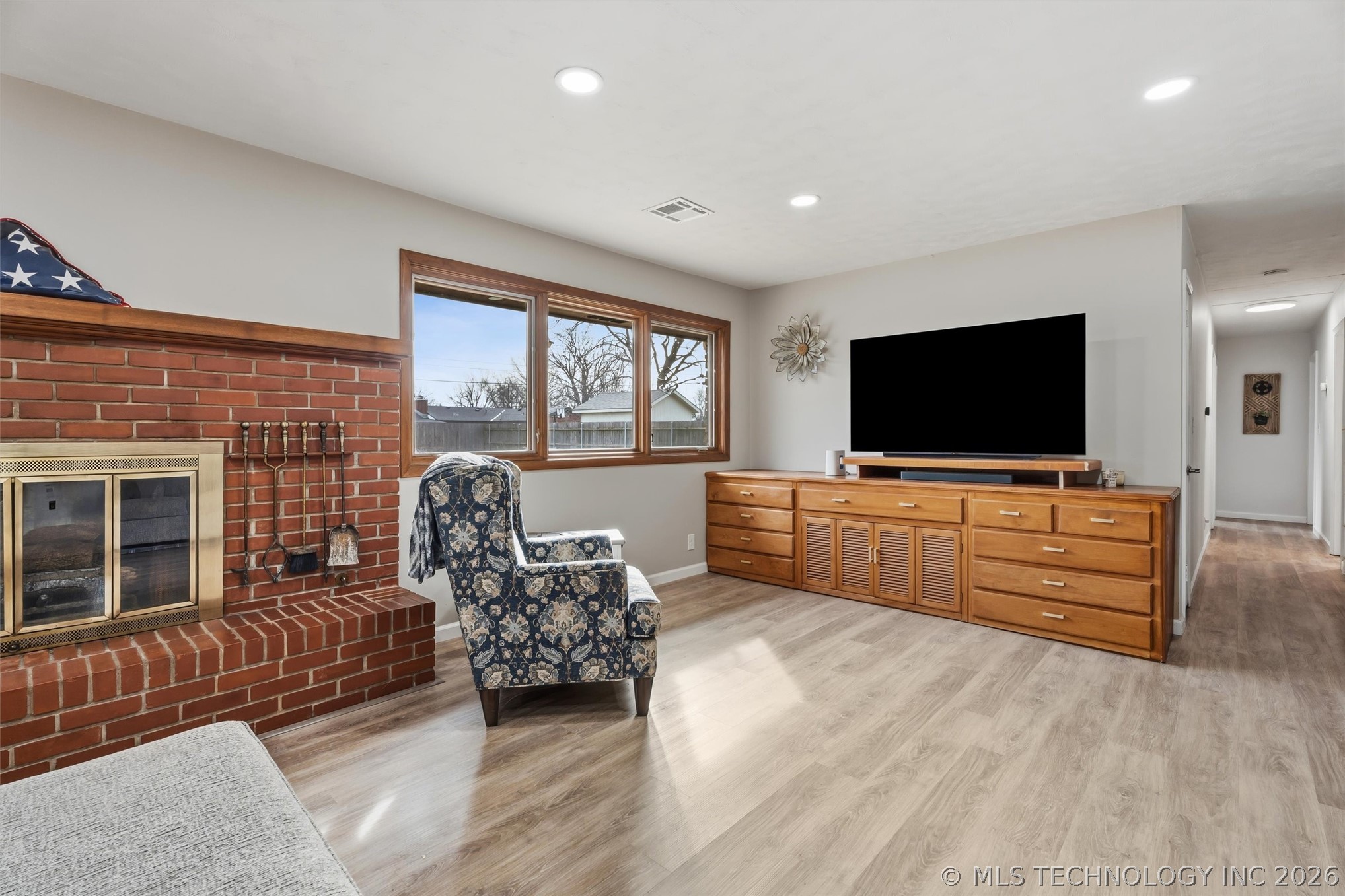 1410 Macklyn Lane Property Photo 8