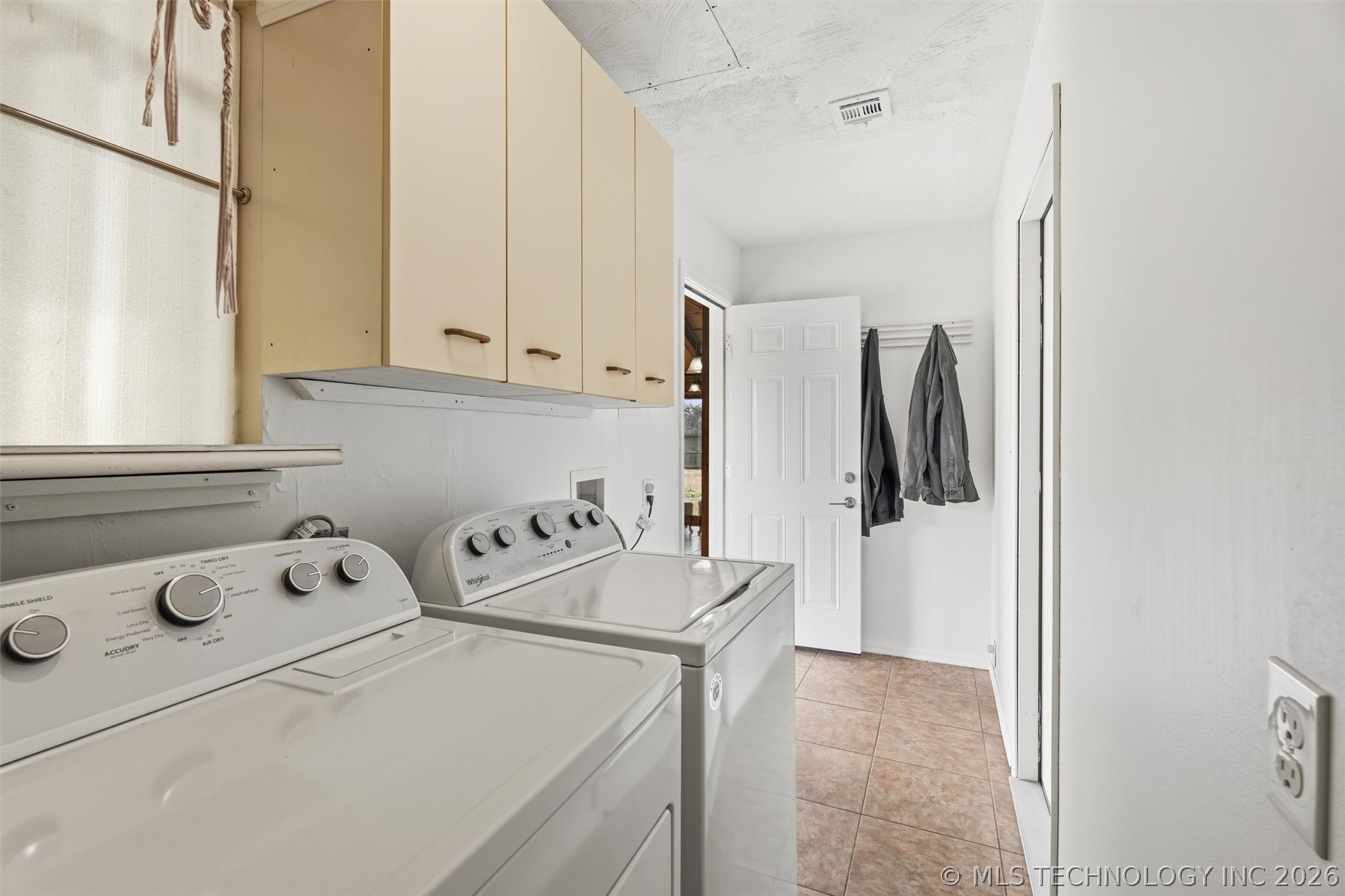 1410 Macklyn Lane Property Photo 23