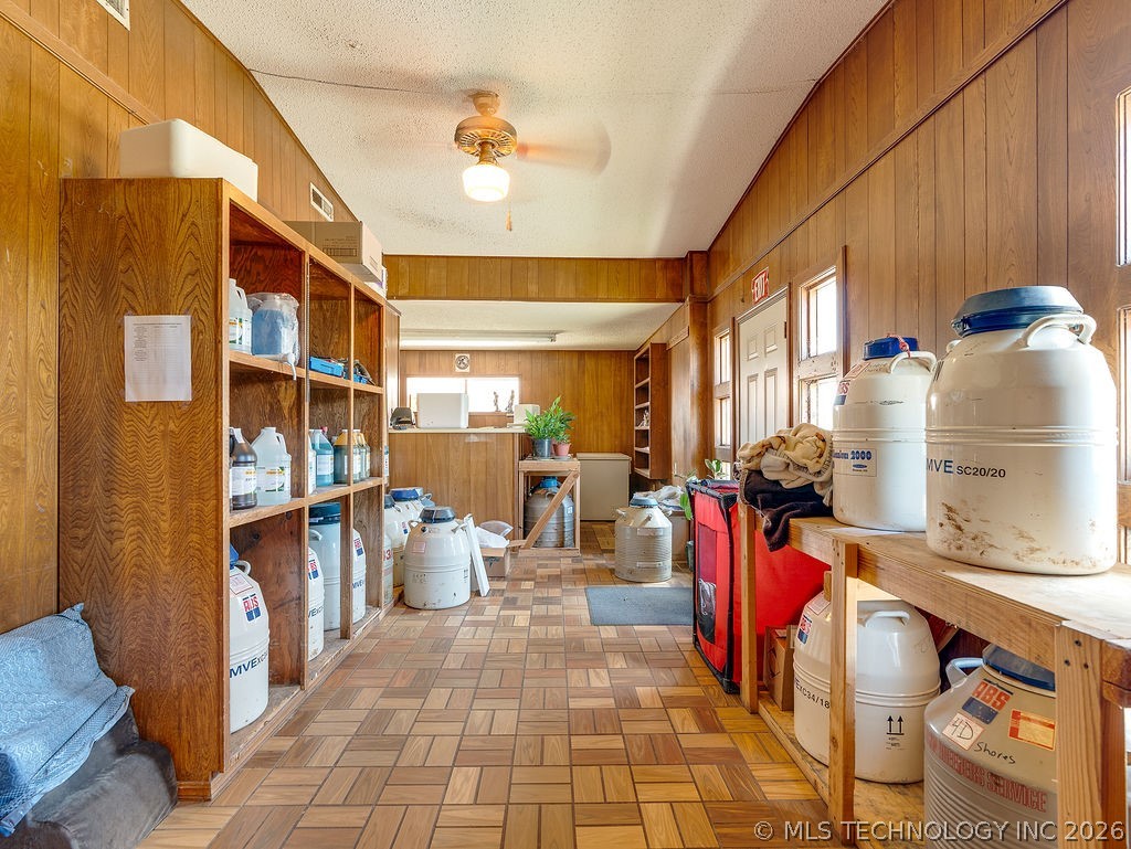 1853 S Broadway Street Property Photo 35