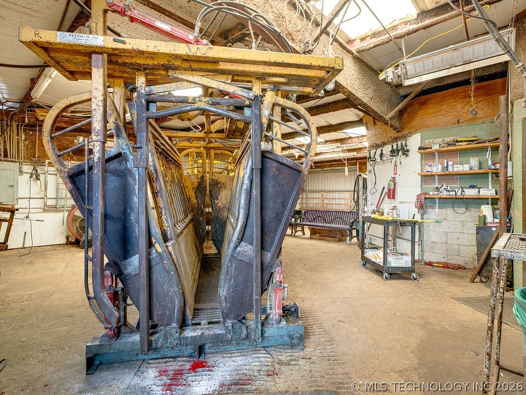 1853 S Broadway Street Property Photo 42