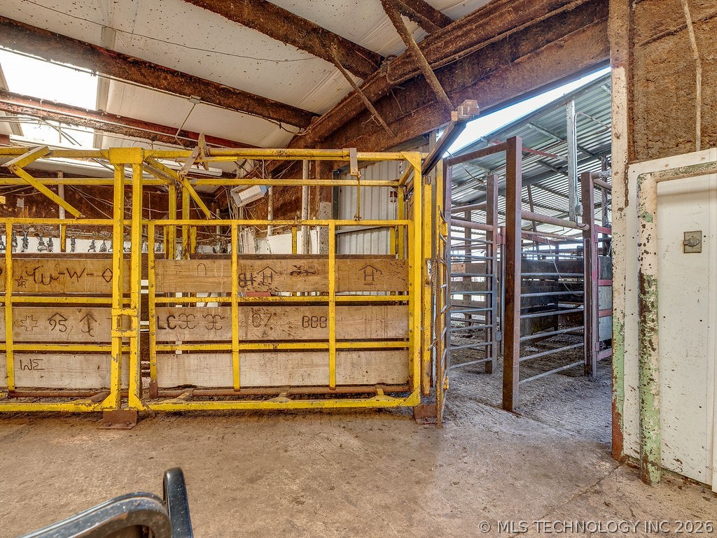 1853 S Broadway Street Property Photo 47