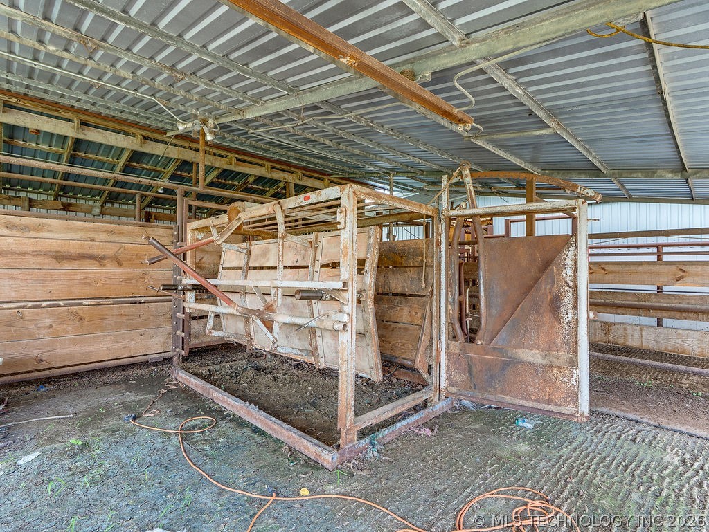 1853 S Broadway Street Property Photo 52