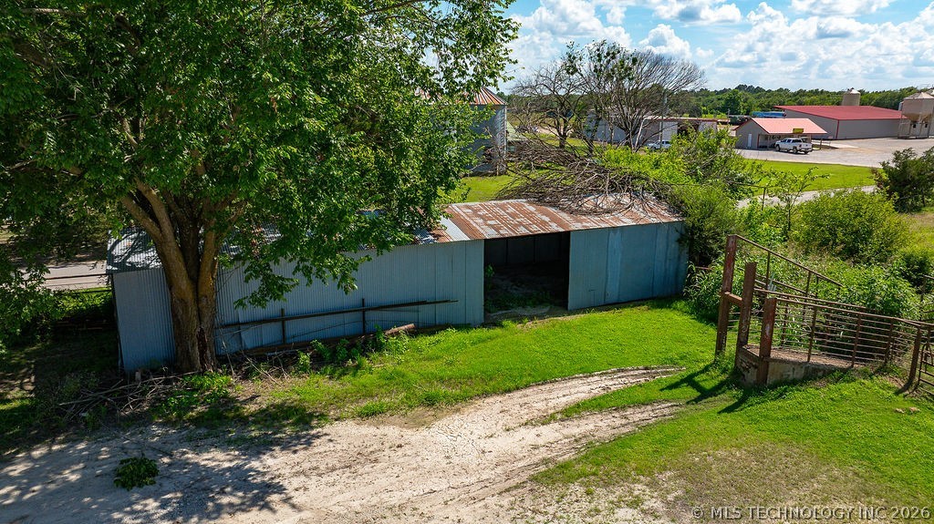 1853 S Broadway Street Property Photo 90