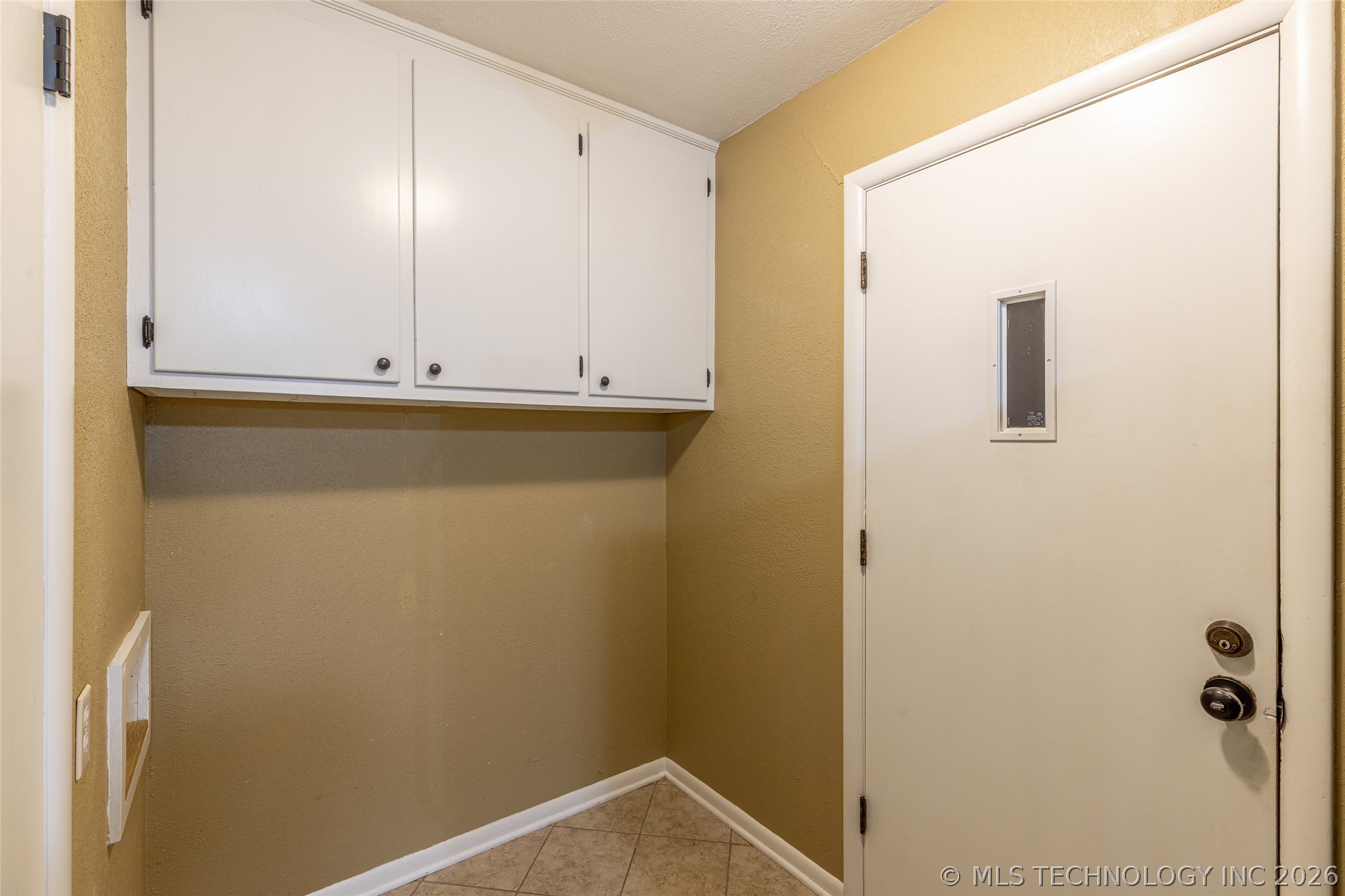 337 E 15th Street Property Photo 19