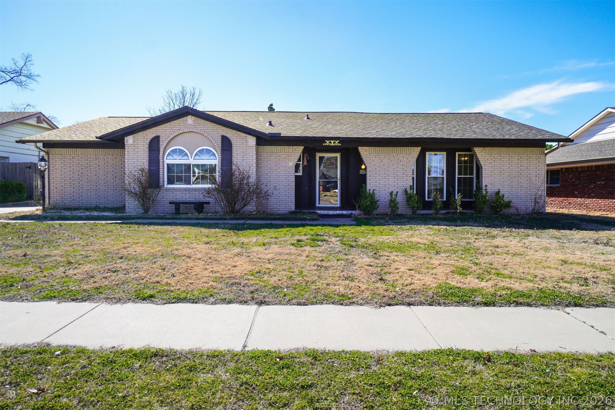 6820 E 48th Street Property Photo 1