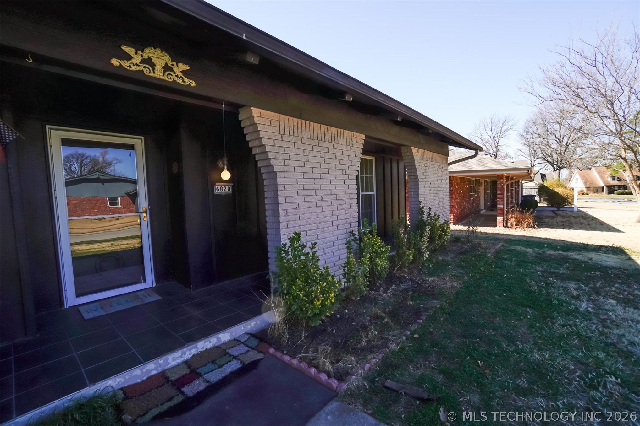 6820 E 48th Street Property Photo 2