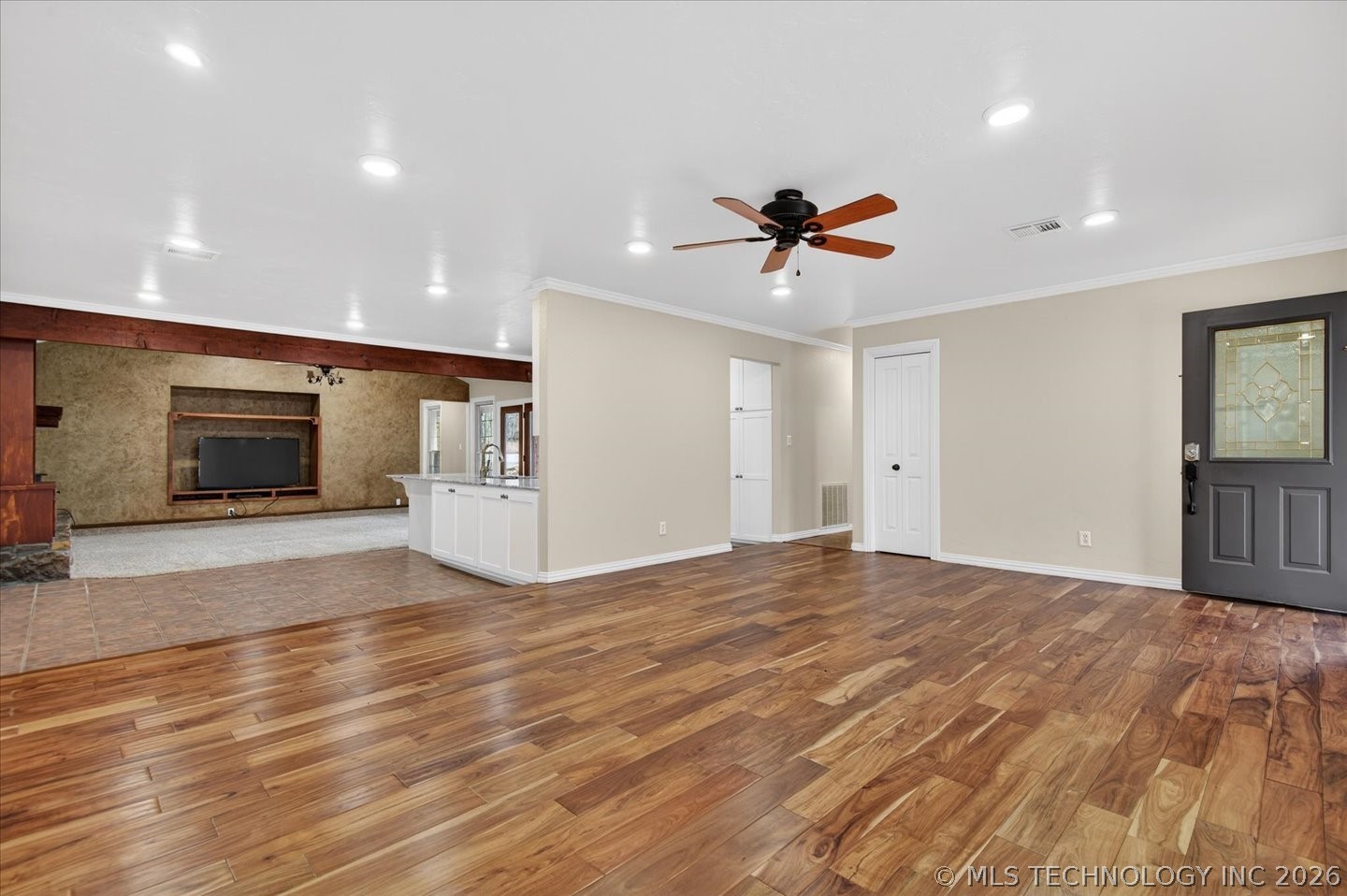 403000 W 2150 Drive Property Photo 5