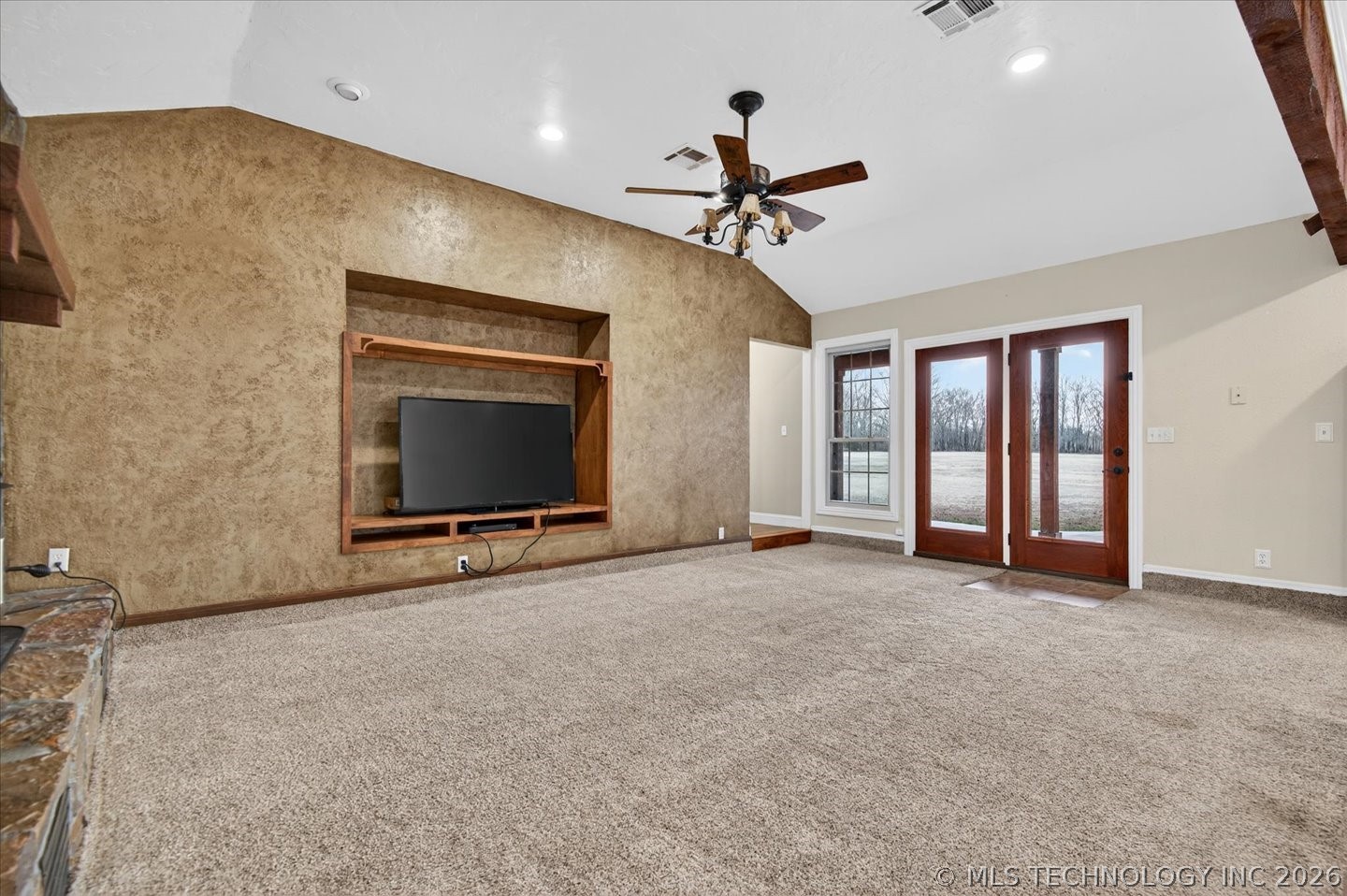403000 W 2150 Drive Property Photo 9