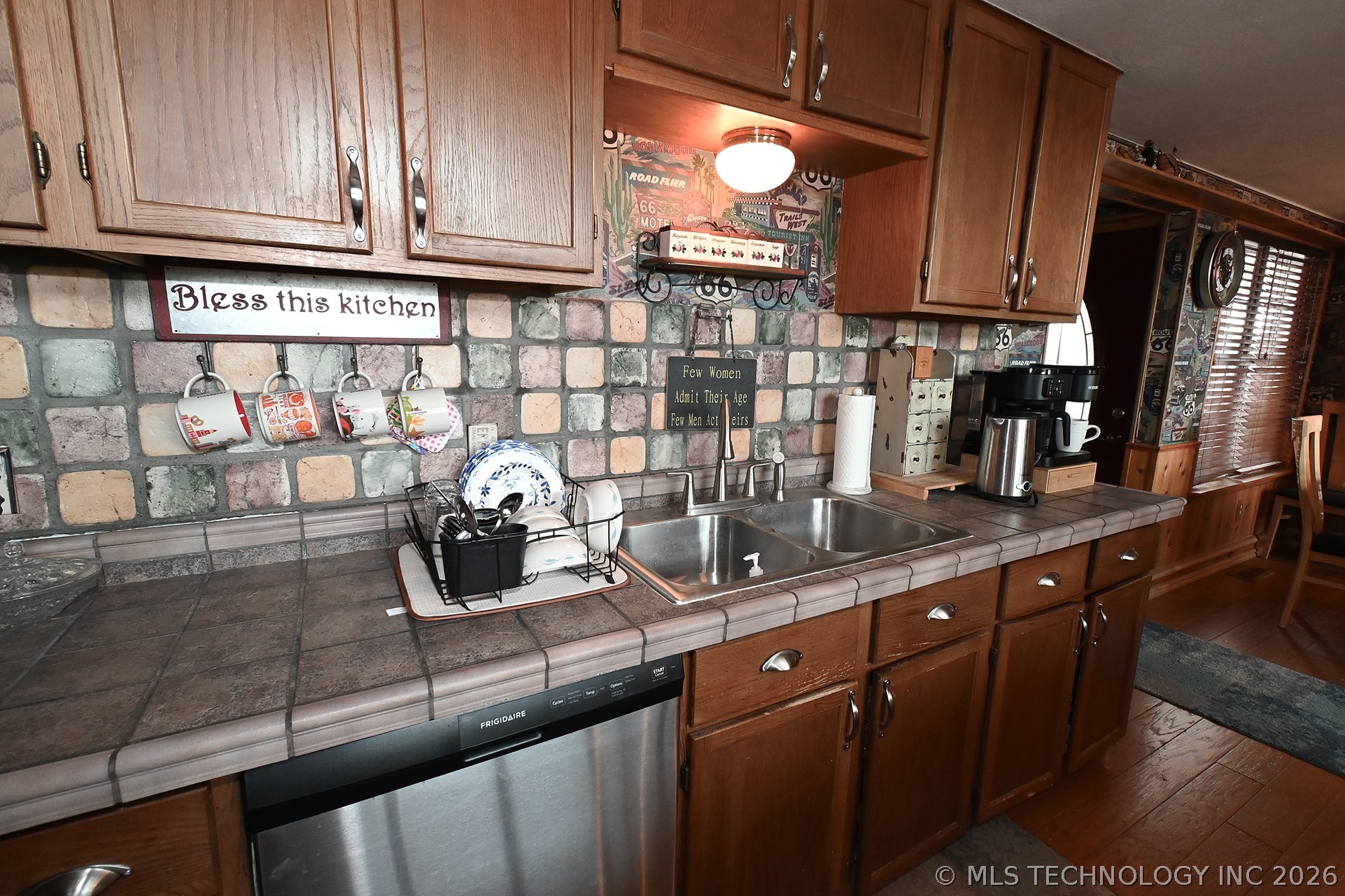 452713 E 953 Road Property Photo 6