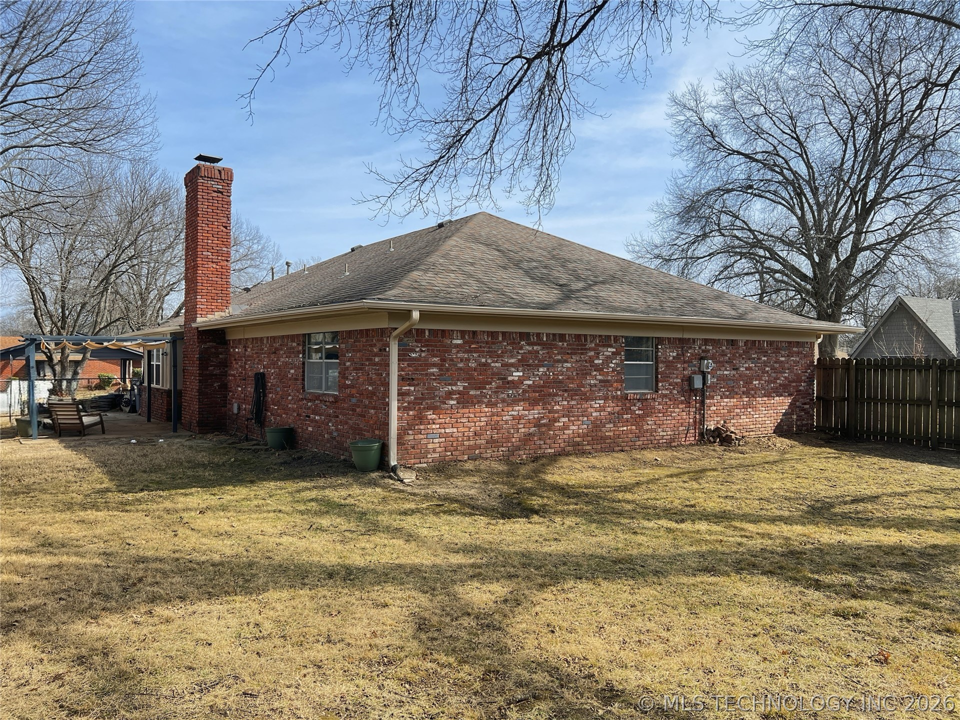 6919 E 74th Street Property Photo 2