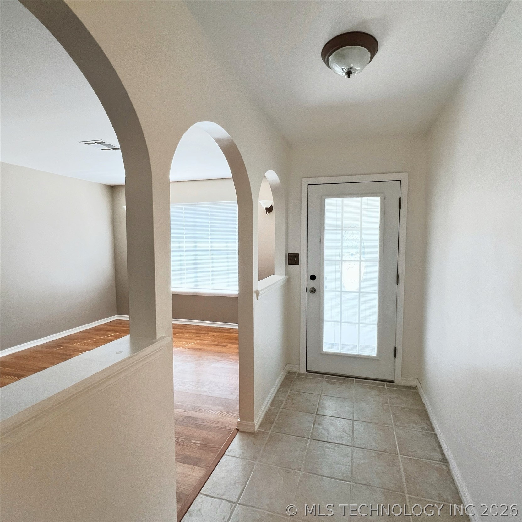 6919 E 74th Street Property Photo 9
