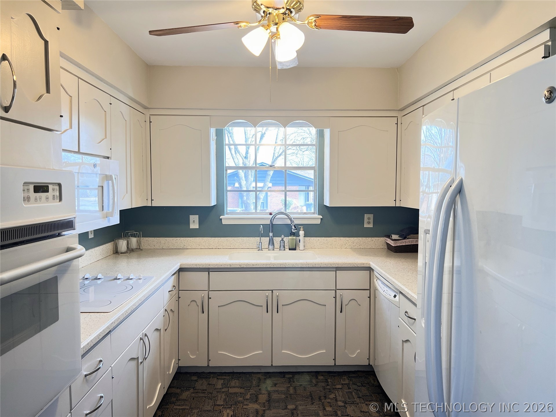 6919 E 74th Street Property Photo 11