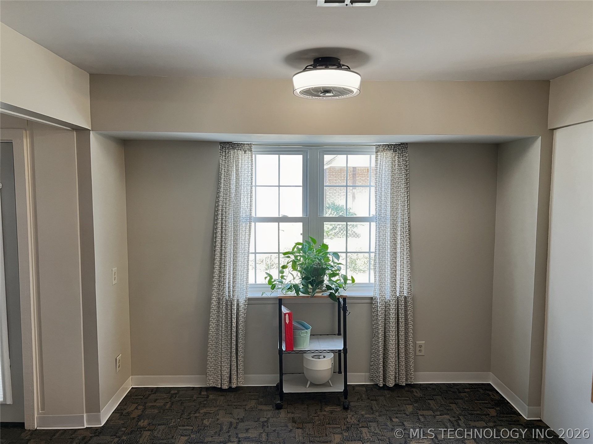 6919 E 74th Street Property Photo 16