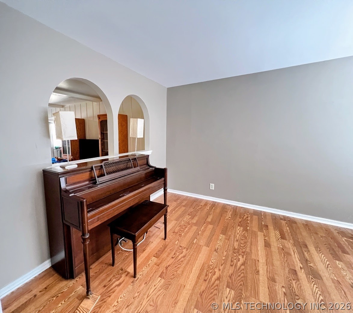 6919 E 74th Street Property Photo 20