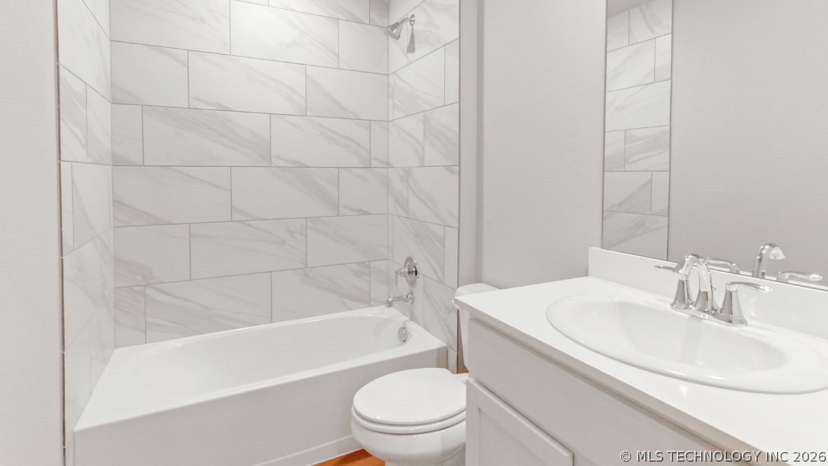 13154 S 100th East Avenue Property Photo 13