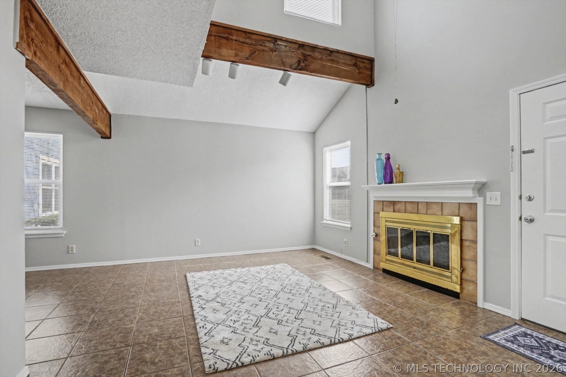 2407 W Quantico Court Property Photo 8