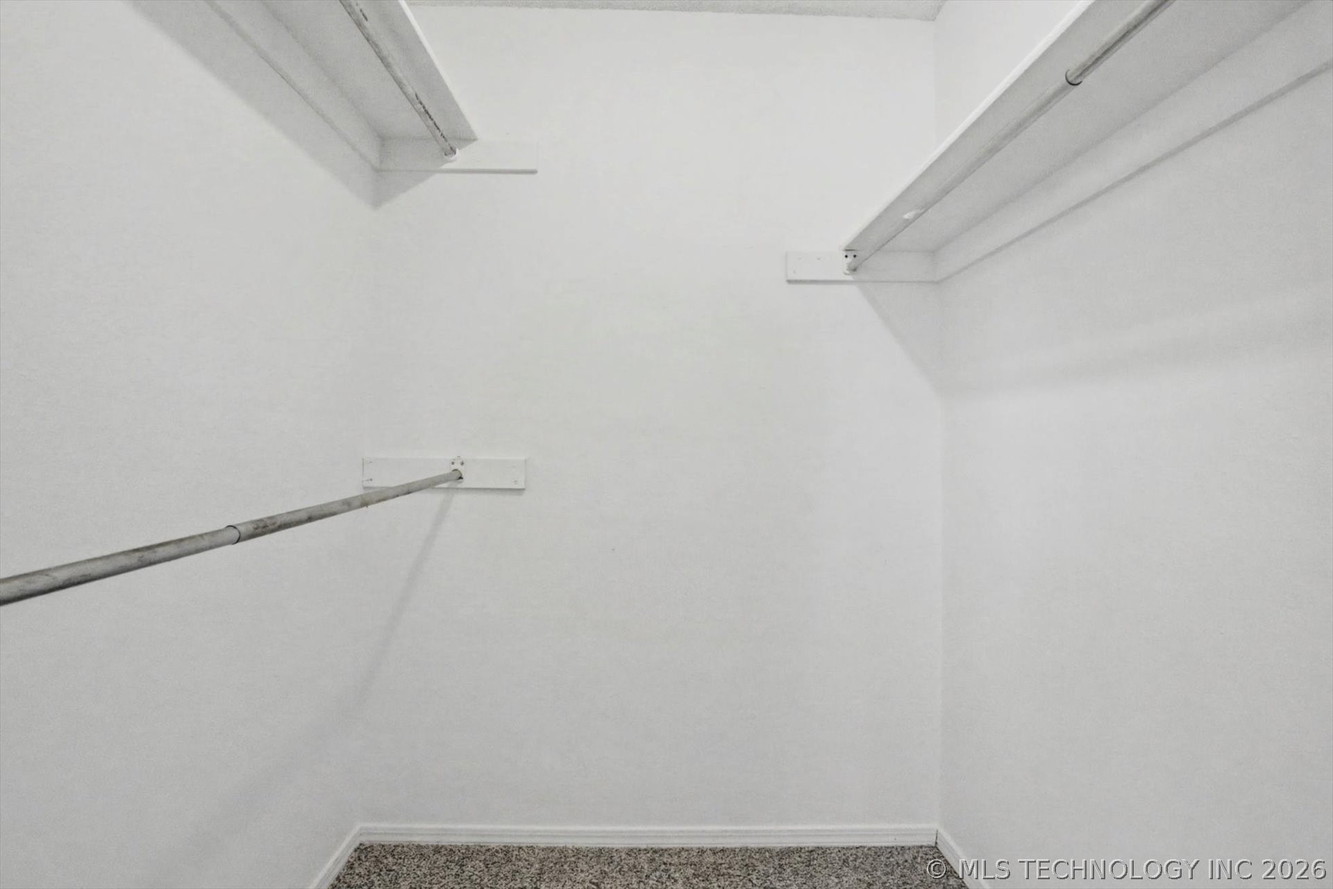 2407 W Quantico Court Property Photo 24