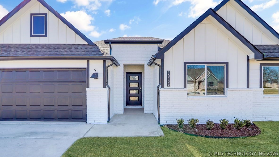 10108 E 131st Place S Property Photo 1