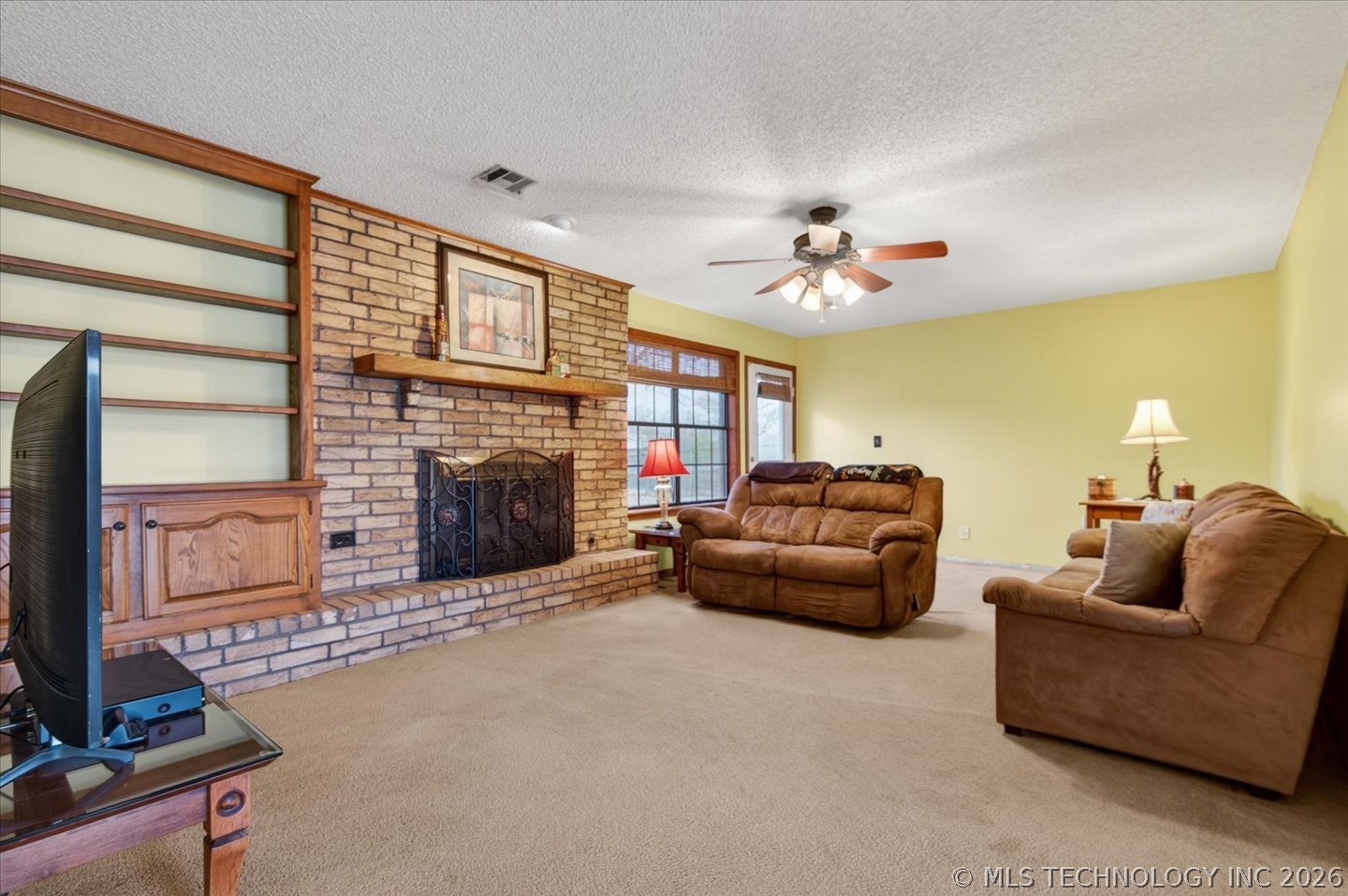 2001 Se Stonehenge Drive Property Photo 10