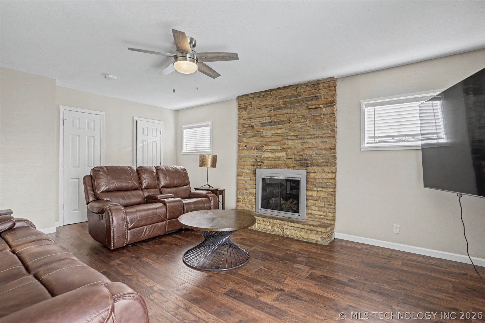 2441 S Norwood Avenue Property Photo 13
