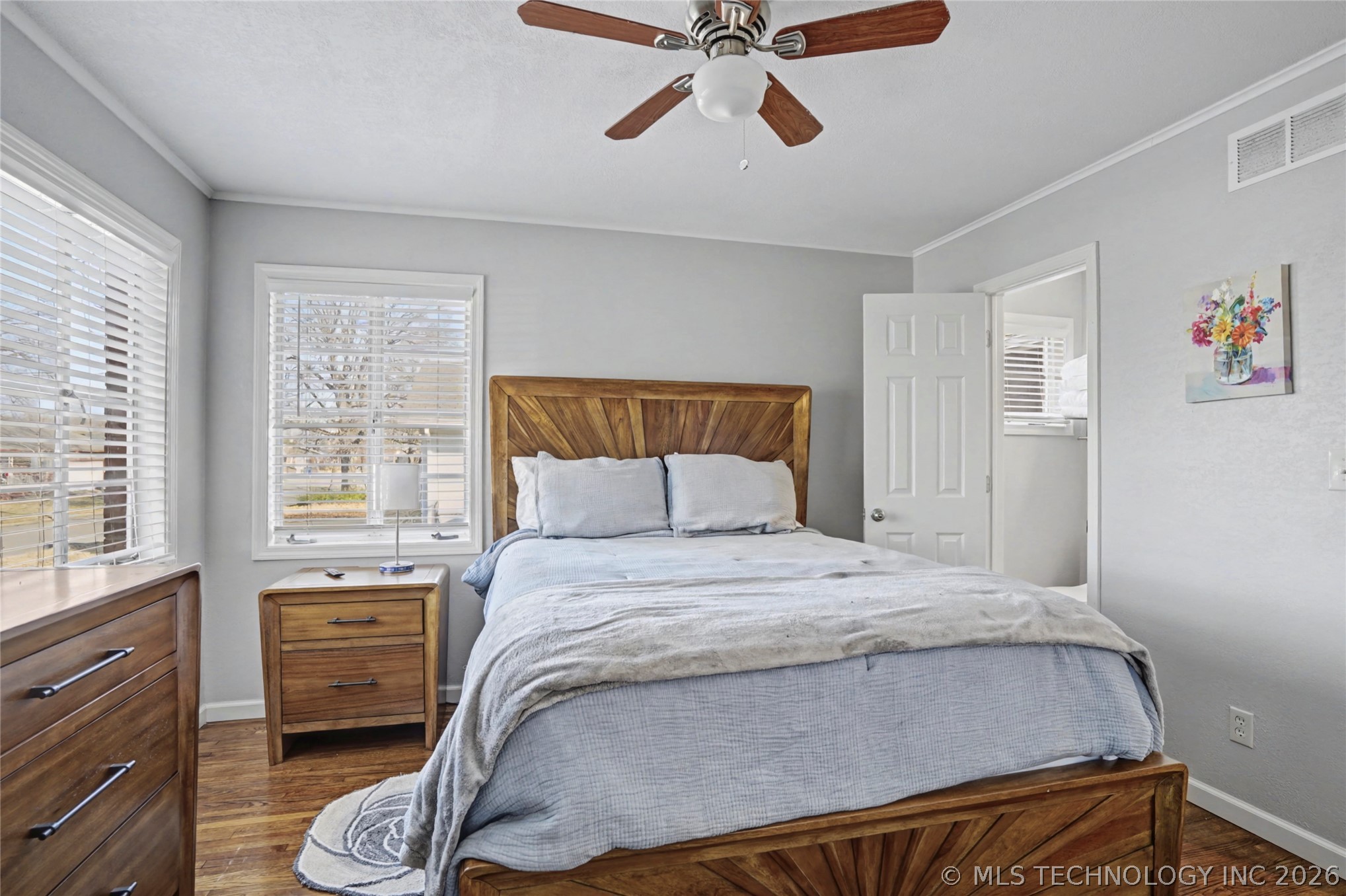 2441 S Norwood Avenue Property Photo 18