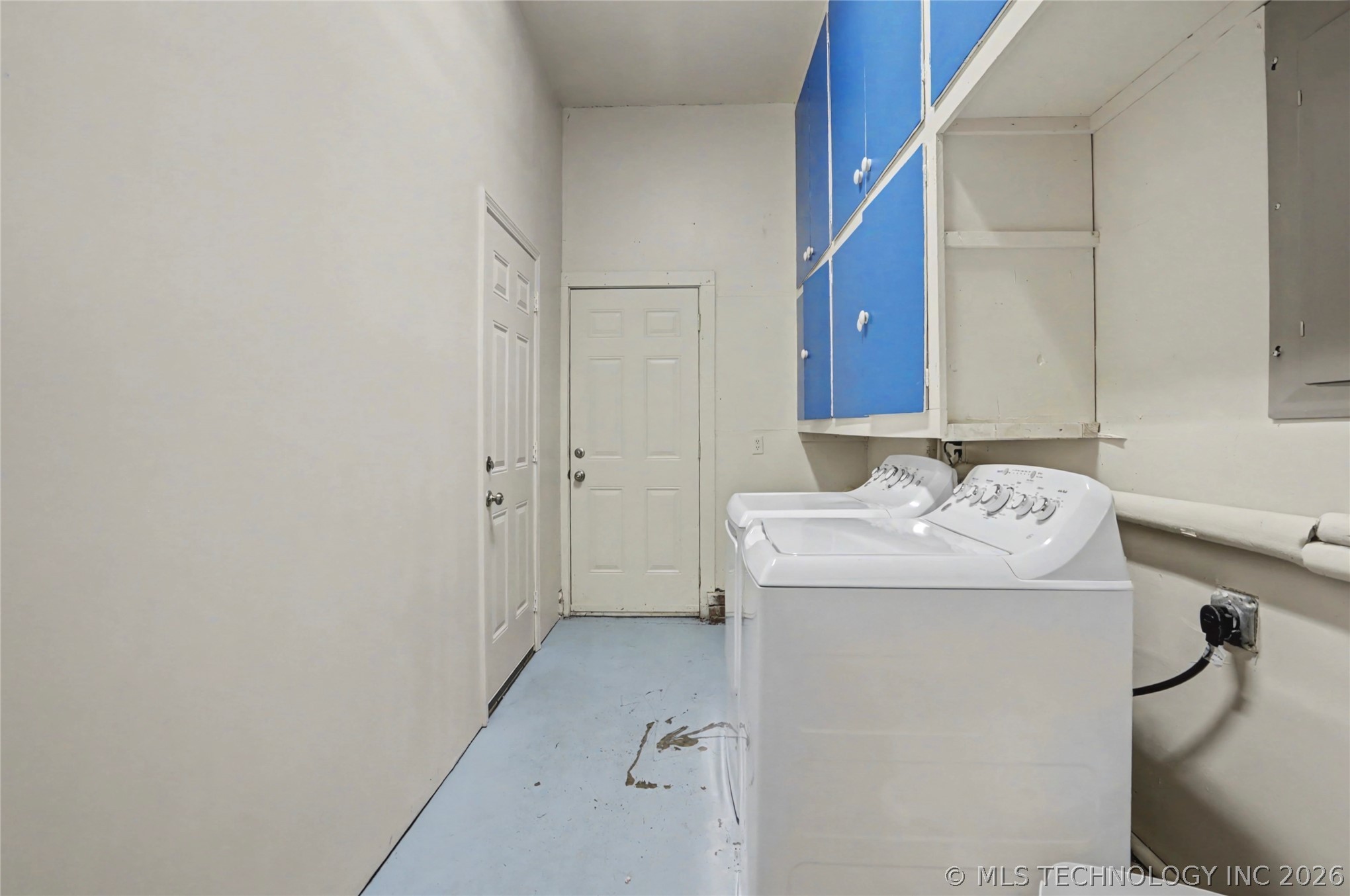 2441 S Norwood Avenue Property Photo 25