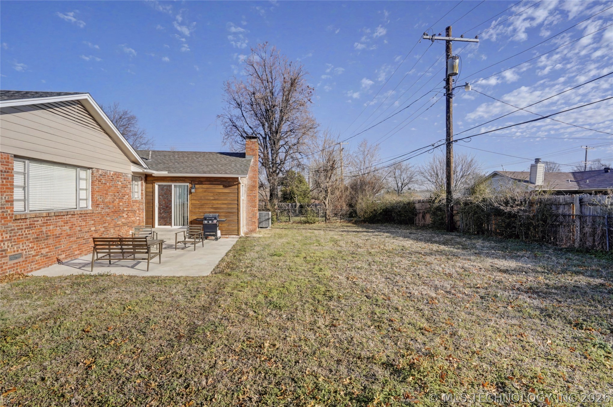 2441 S Norwood Avenue Property Photo 28