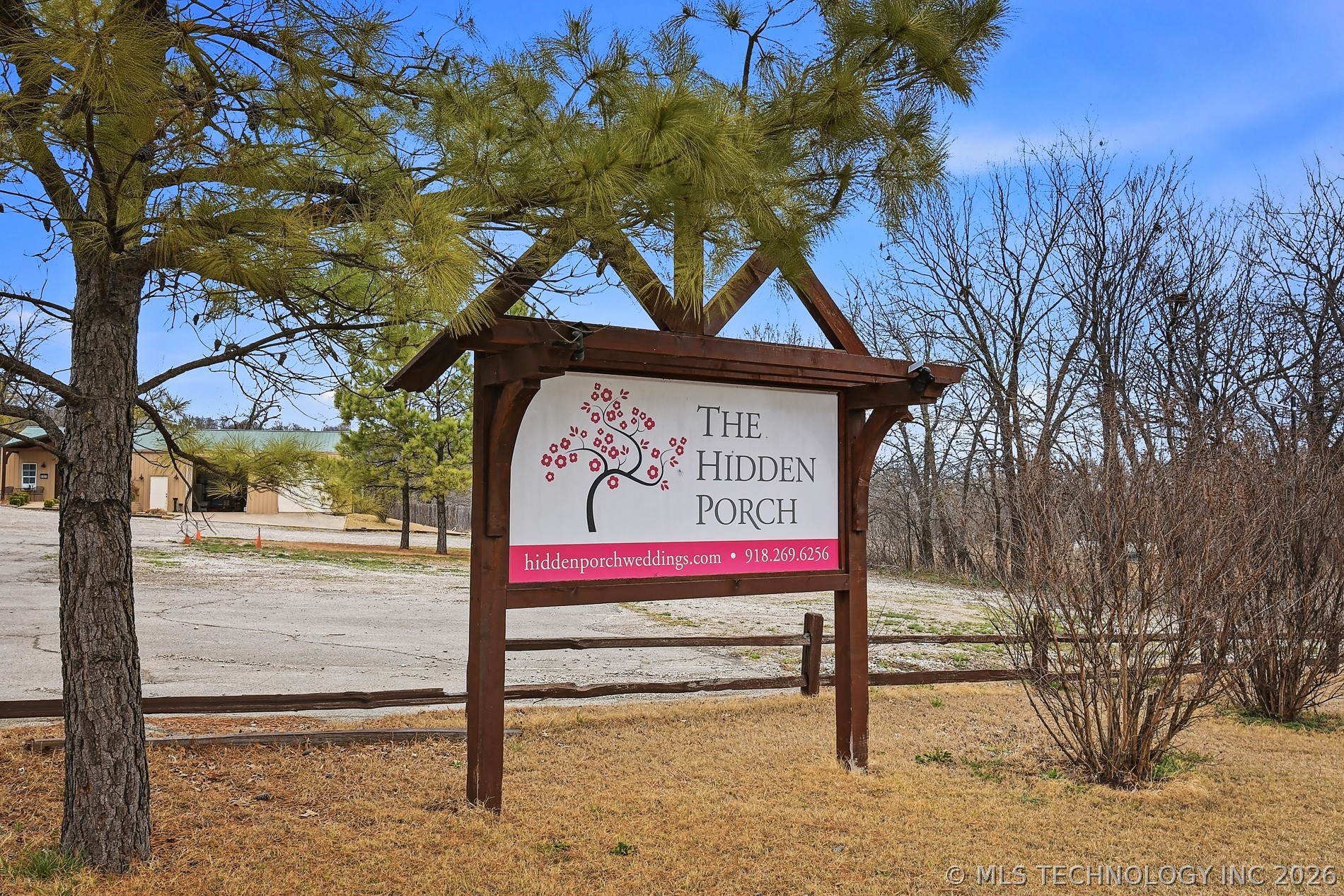 4883 E Highway 266 Highway Property Photo 2