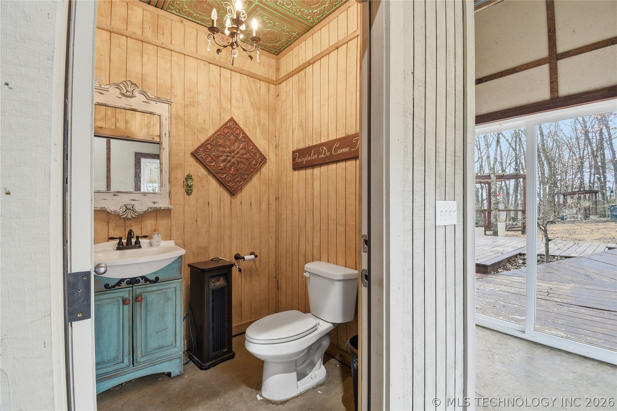 4883 E Highway 266 Highway Property Photo 52