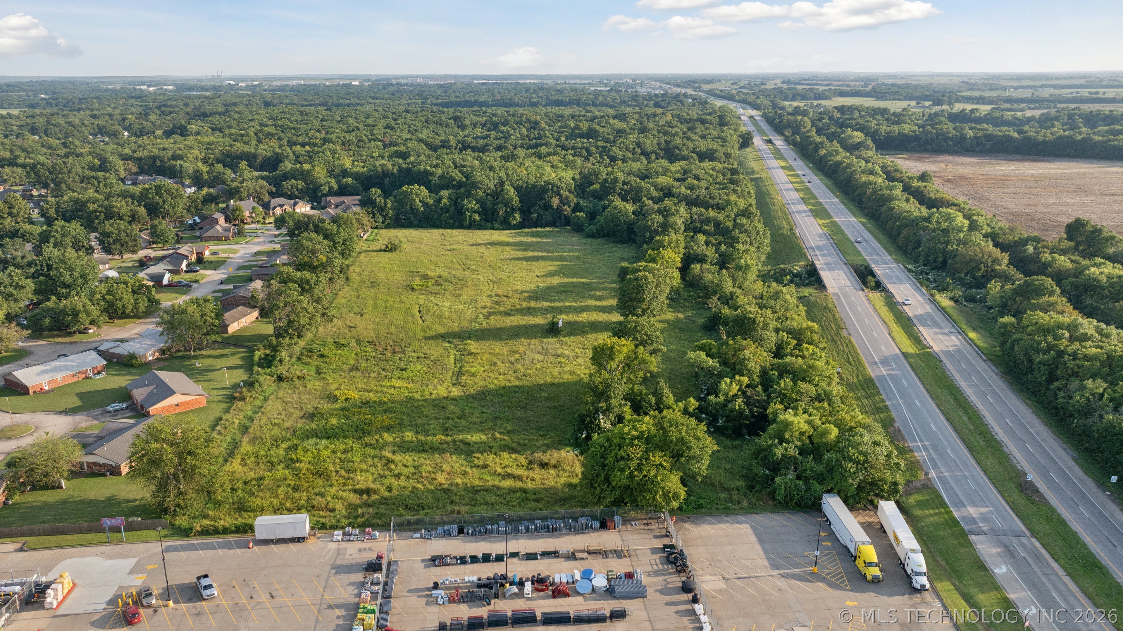 S Us Hwy 69 Highway Property Photo 4