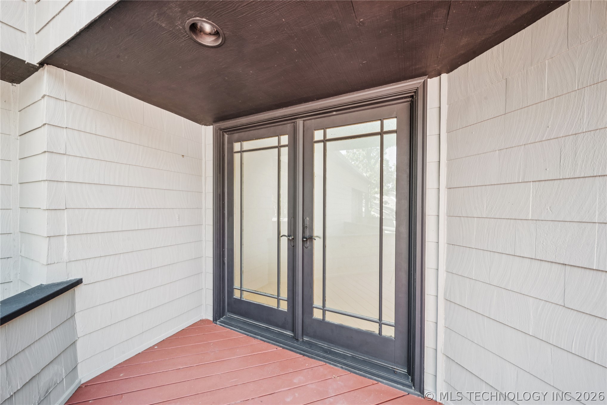 4517 E 85th Street Property Photo 8