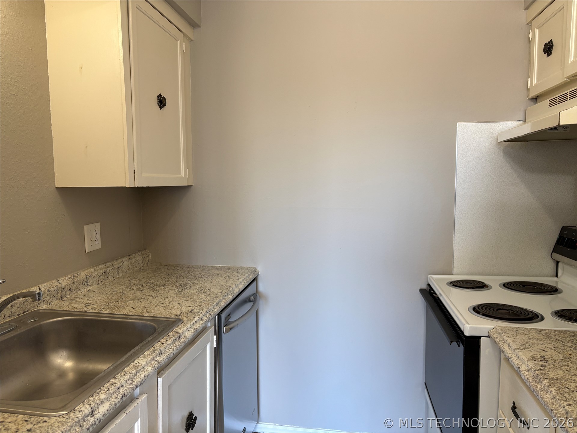 4750 E 68th Street S 250 Property Photo 6