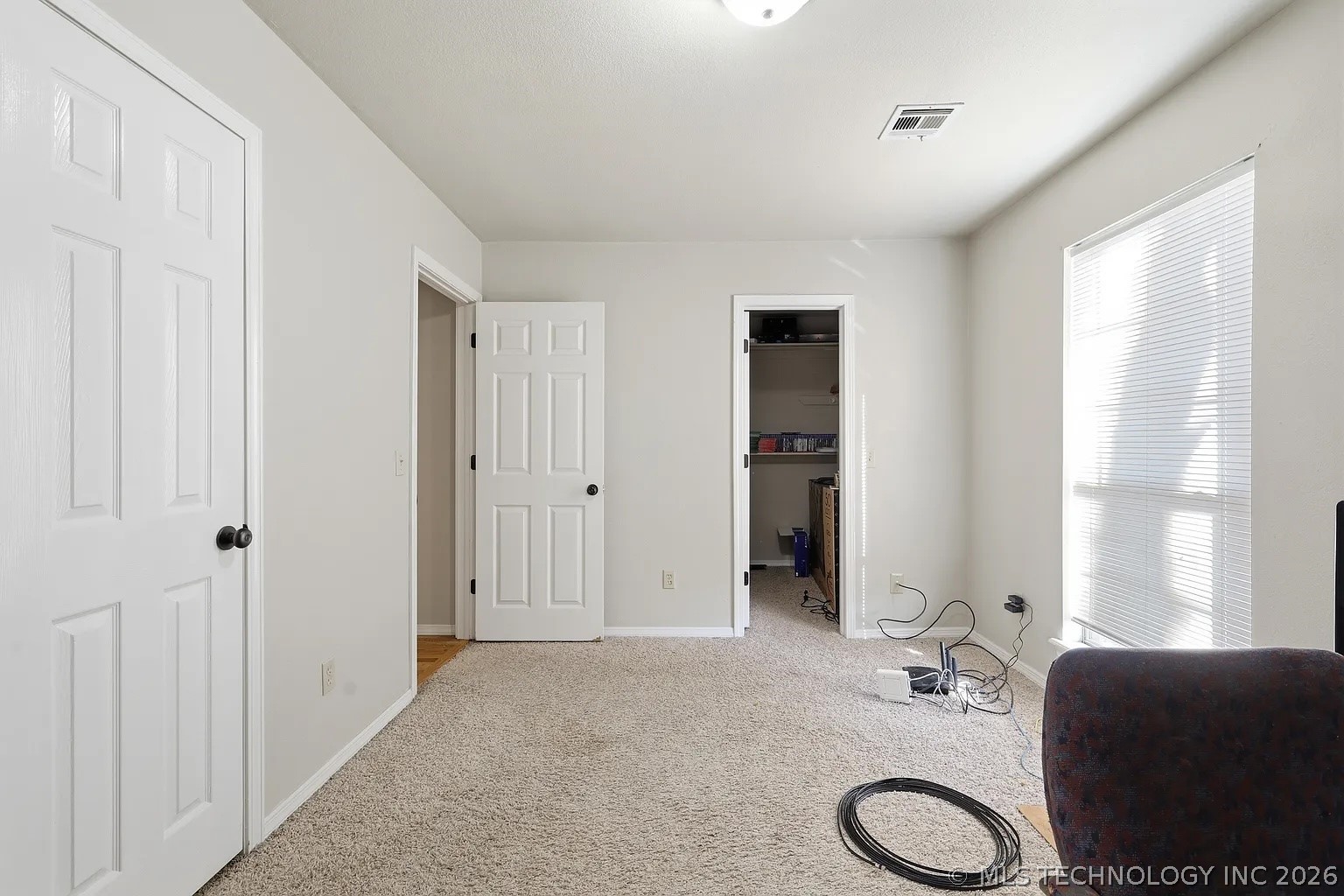 10968 S 250th East Avenue Property Photo 12