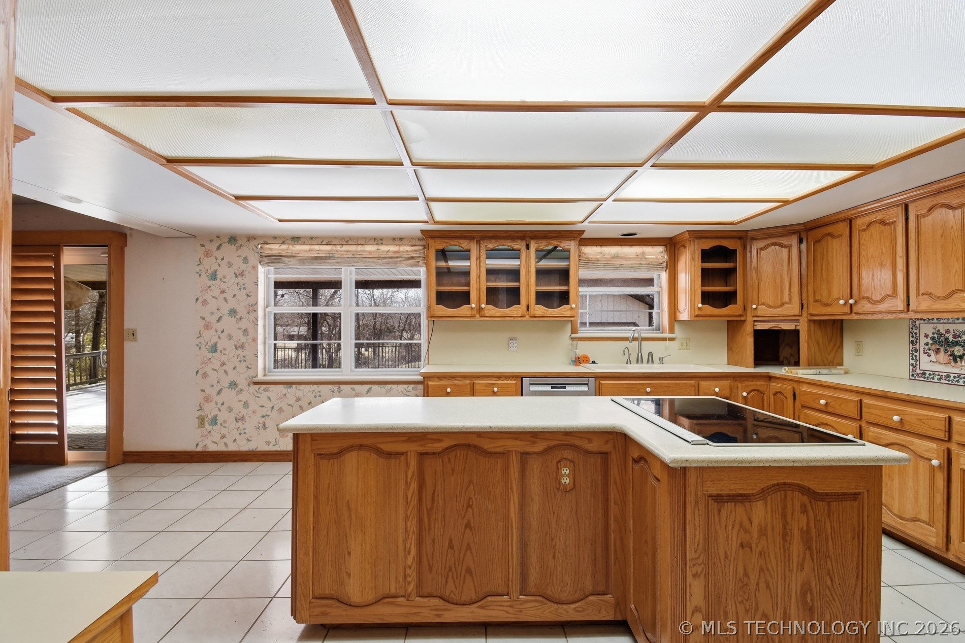 8320 S 36th West Avenue Property Photo 18