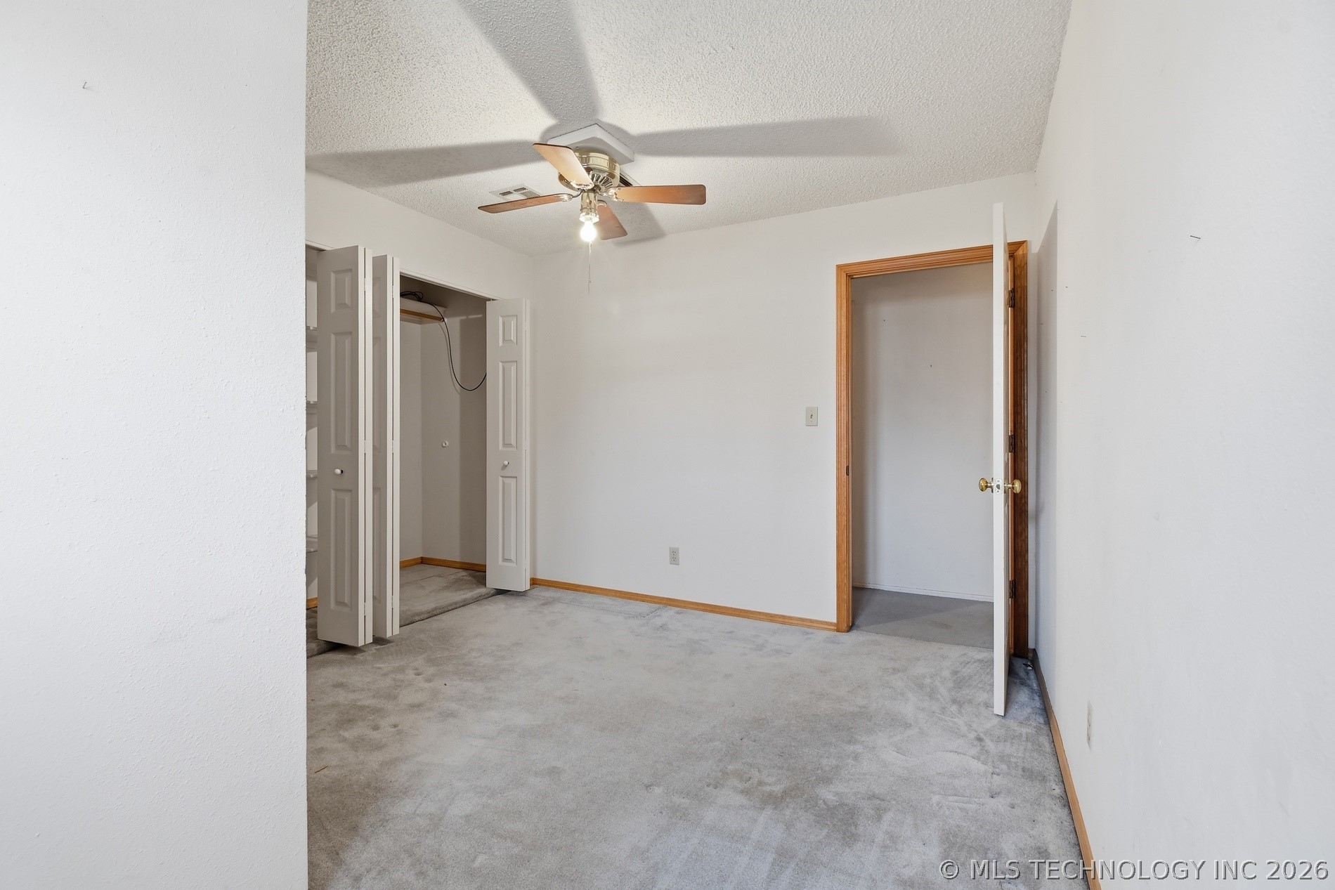 8320 S 36th West Avenue Property Photo 37