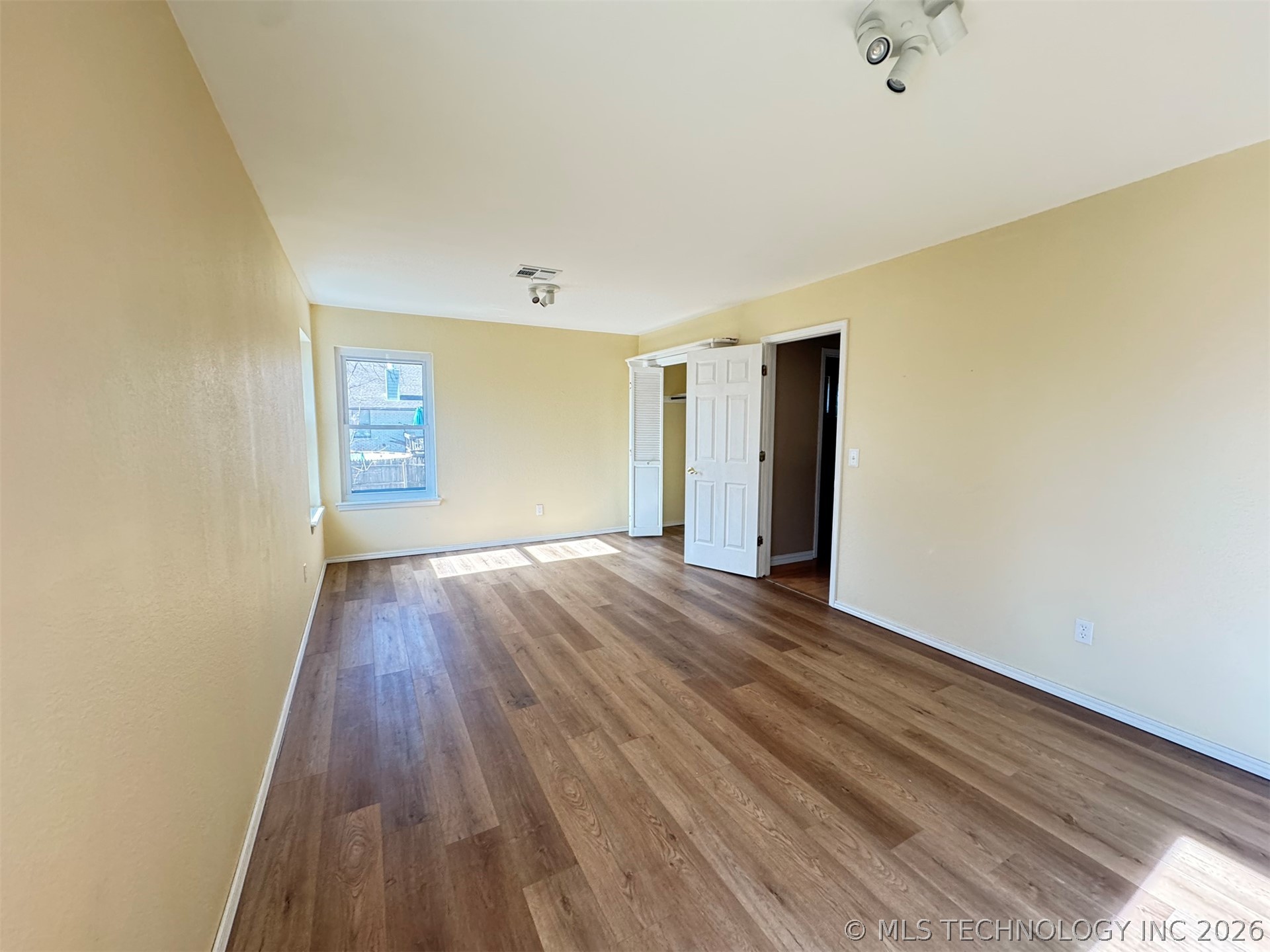 6900 S Ash Place Property Photo 19
