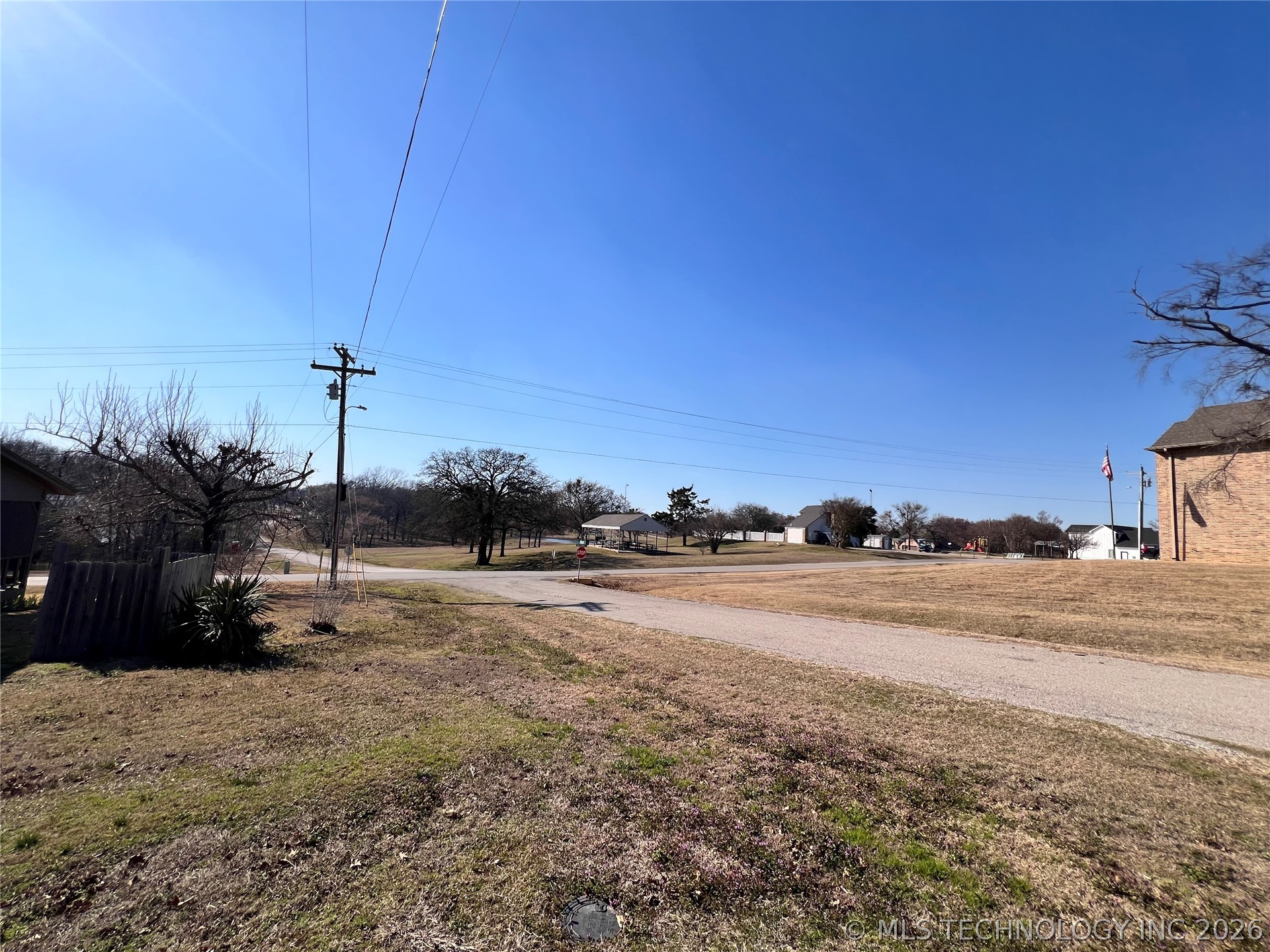 11782 Oak Ridge Street Property Photo 9