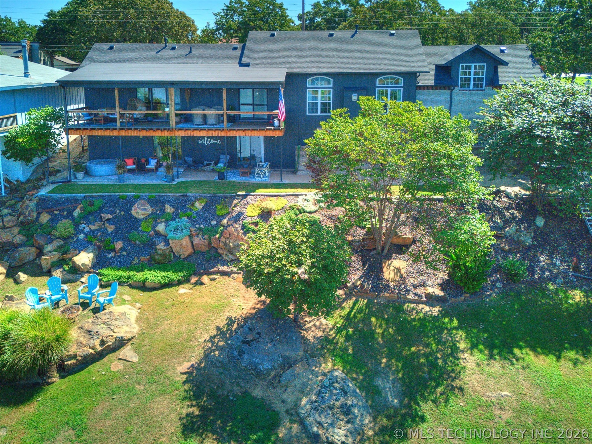 119 N Salt Creek Drive Property Photo 2