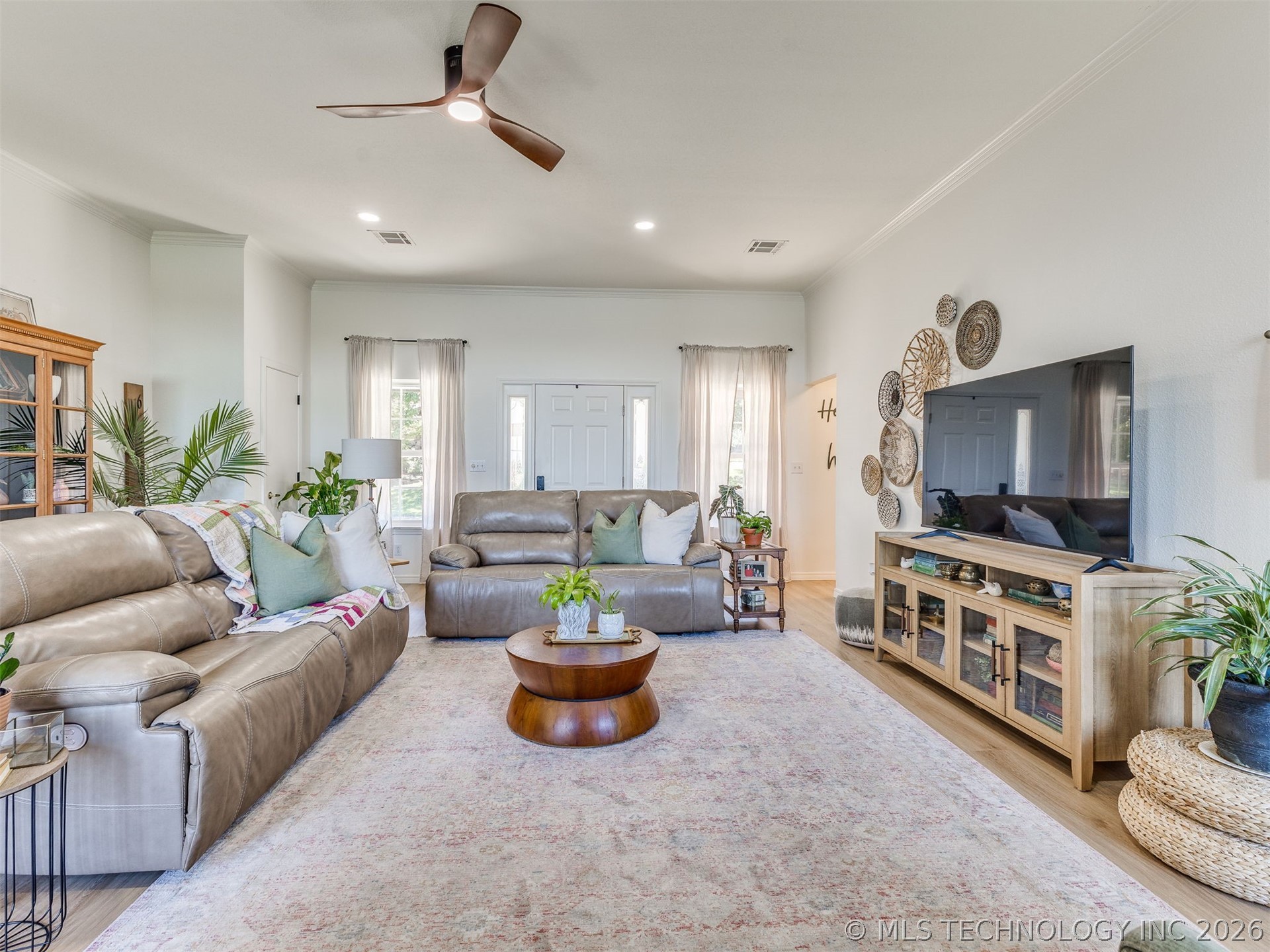 119 N Salt Creek Drive Property Photo 12