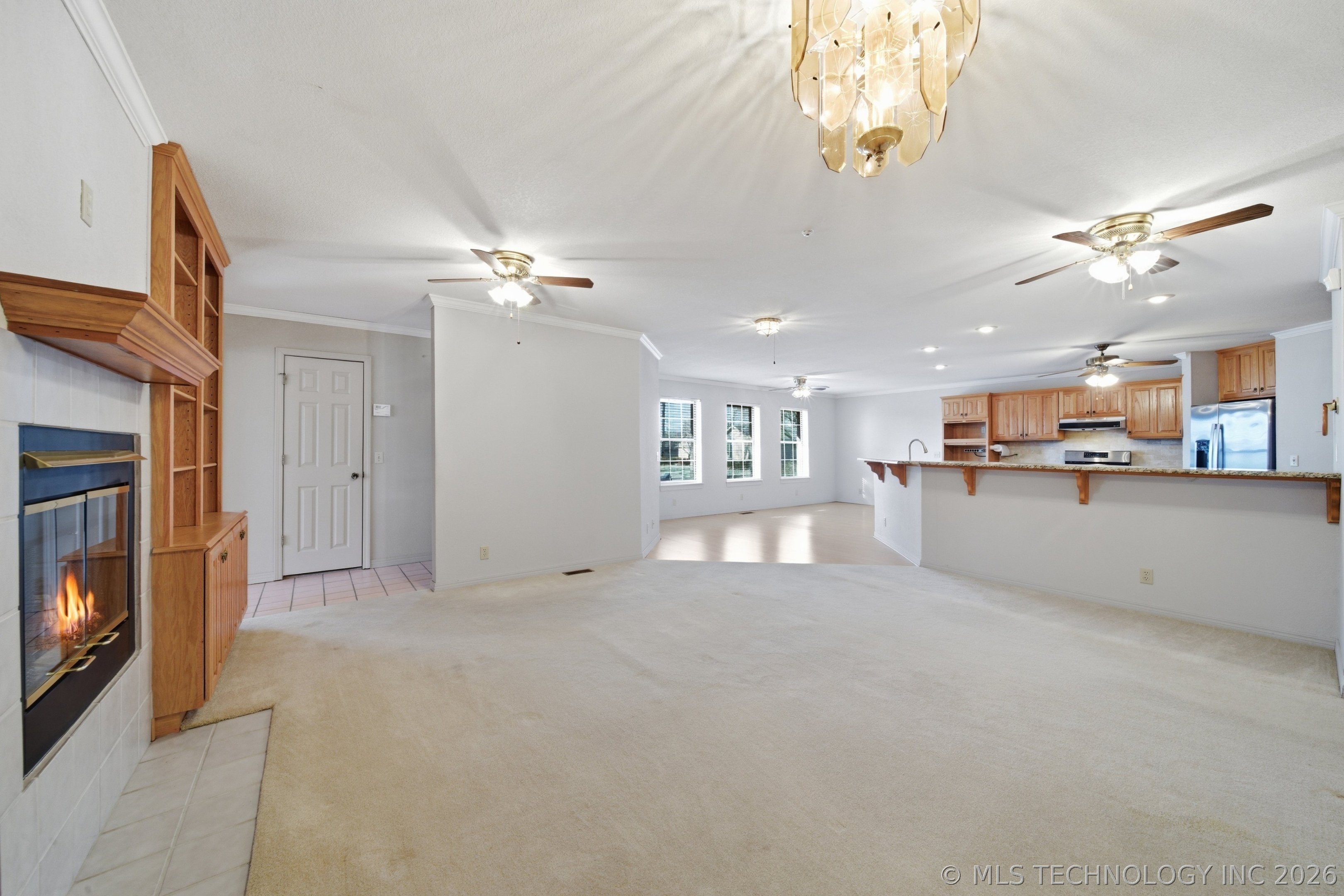 2601 E 57th Street Property Photo 10