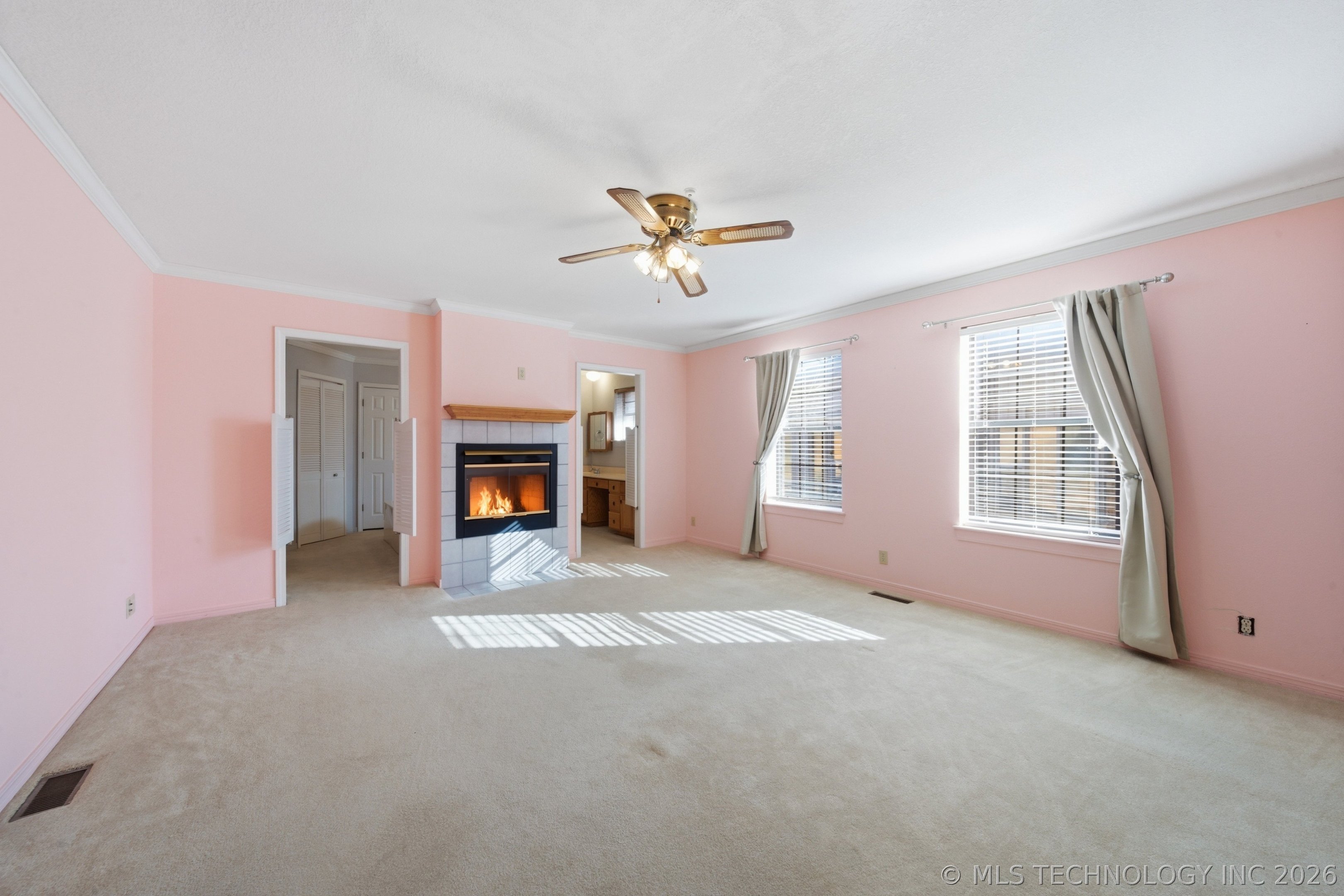 2601 E 57th Street Property Photo 19