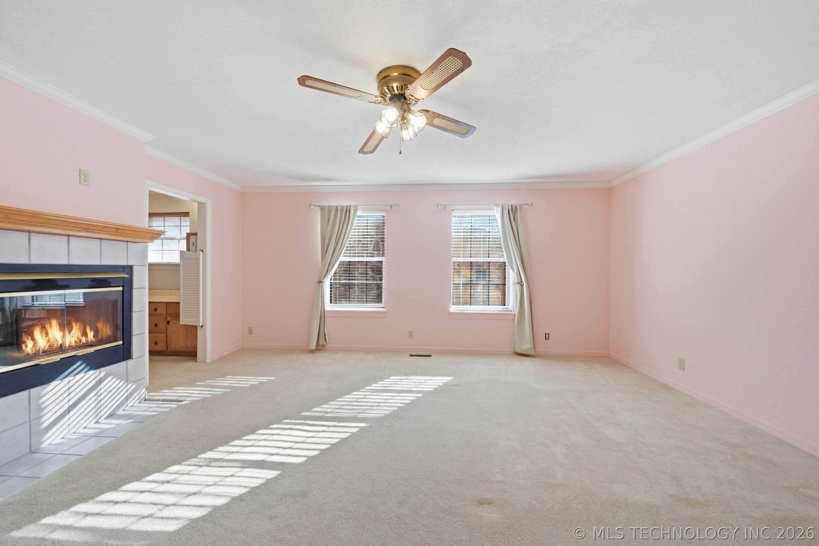 2601 E 57th Street Property Photo 21