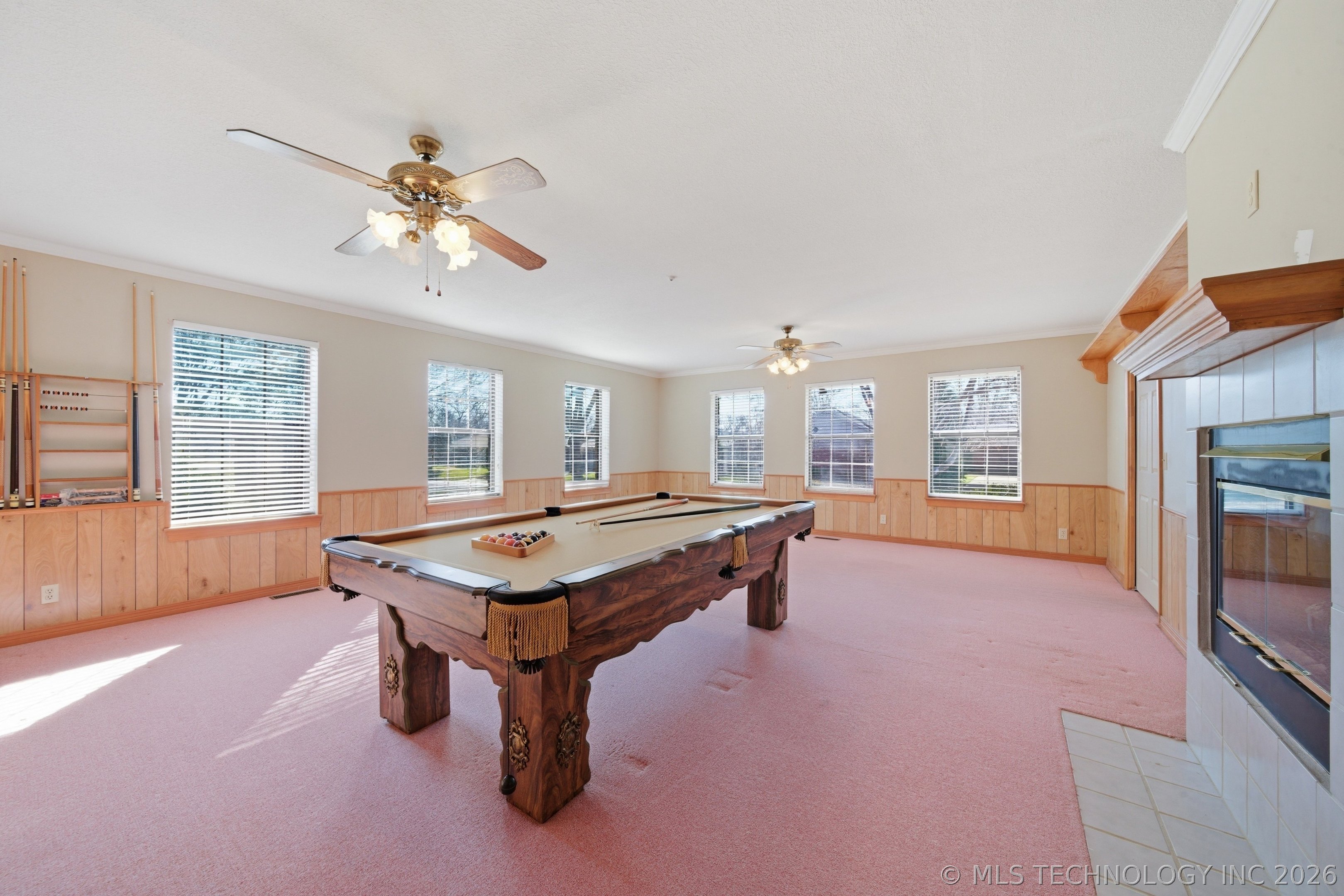 2601 E 57th Street Property Photo 34