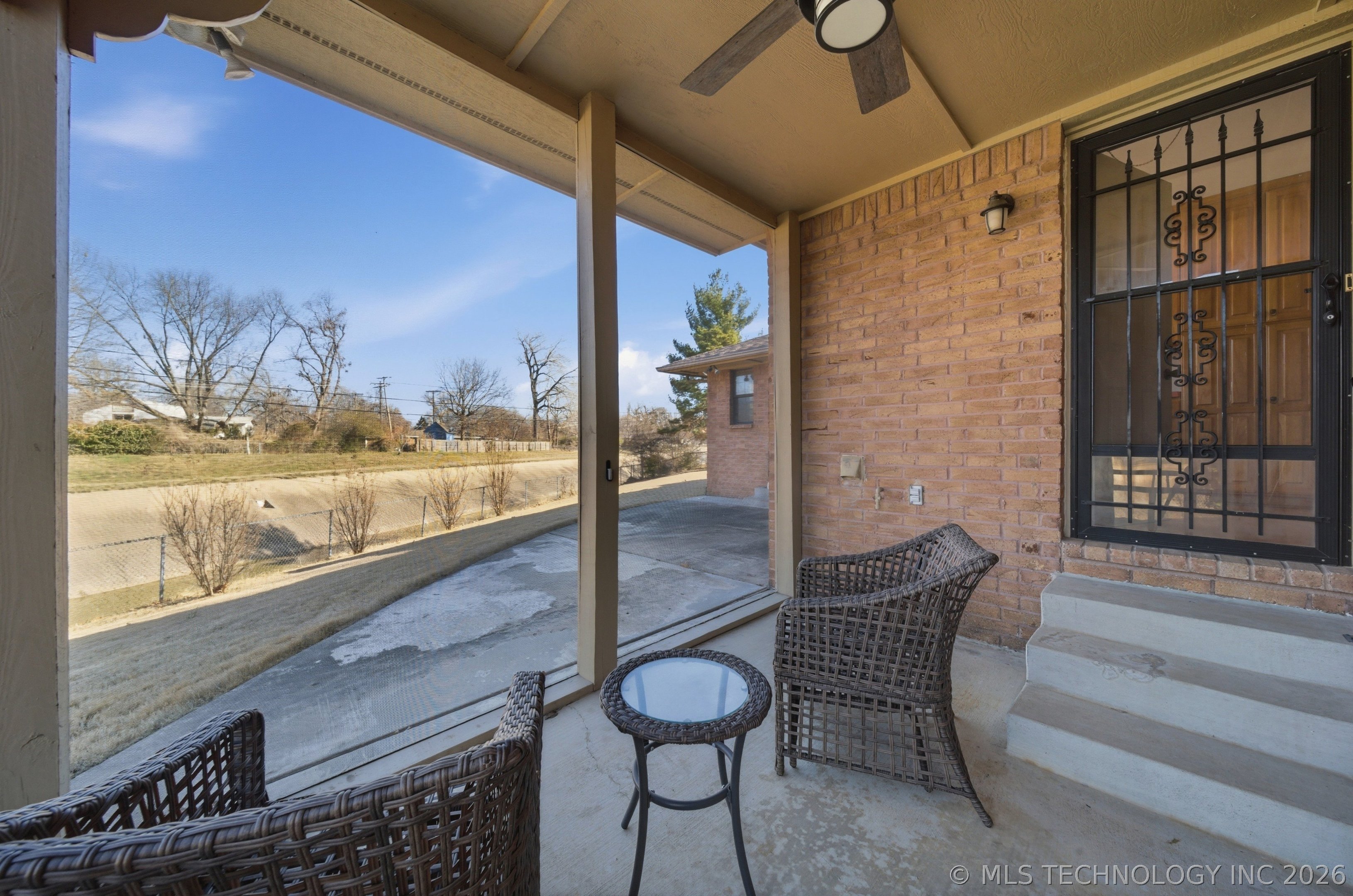2601 E 57th Street Property Photo 35