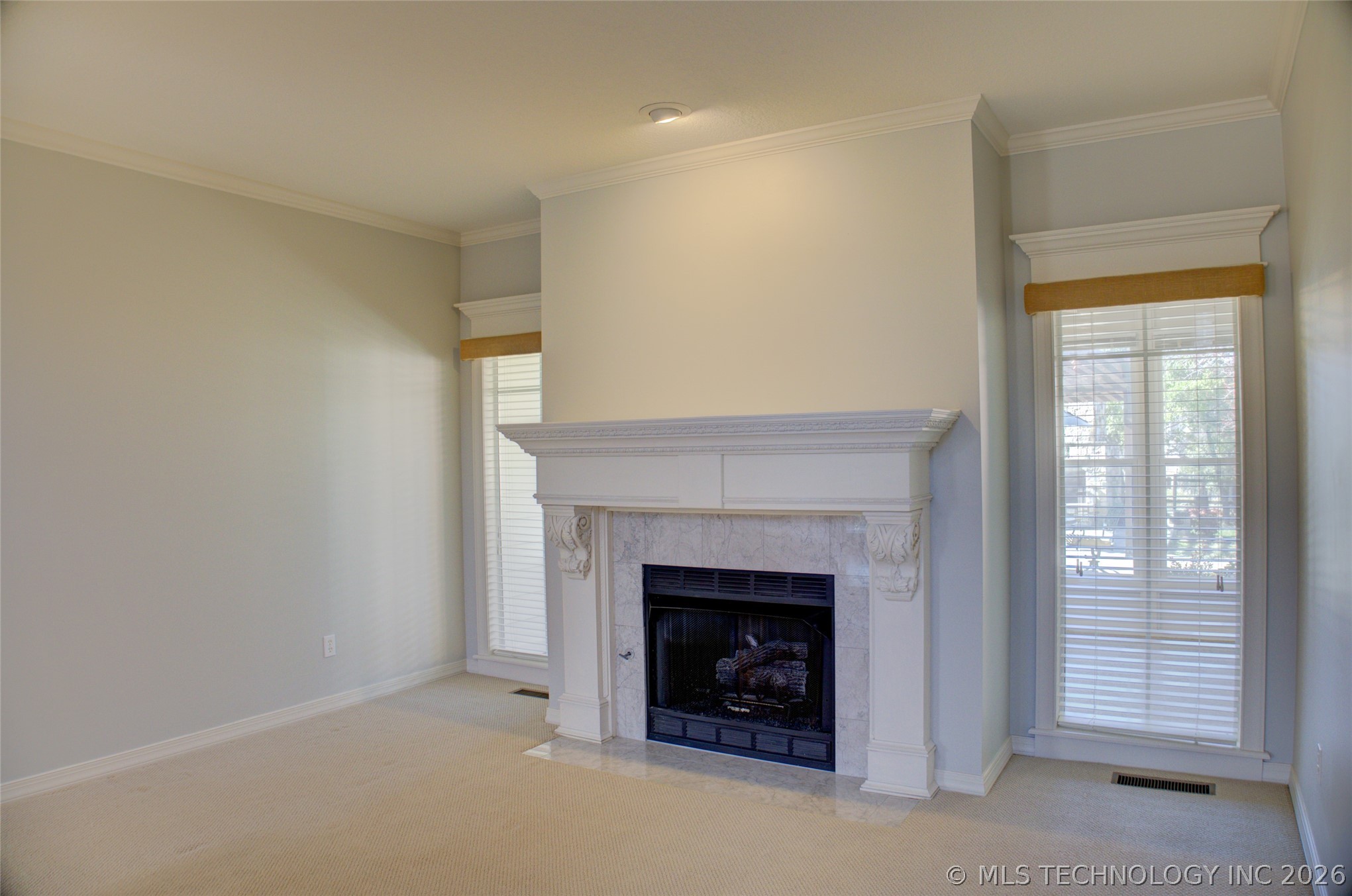14712 S 53rd East Avenue Property Photo 9