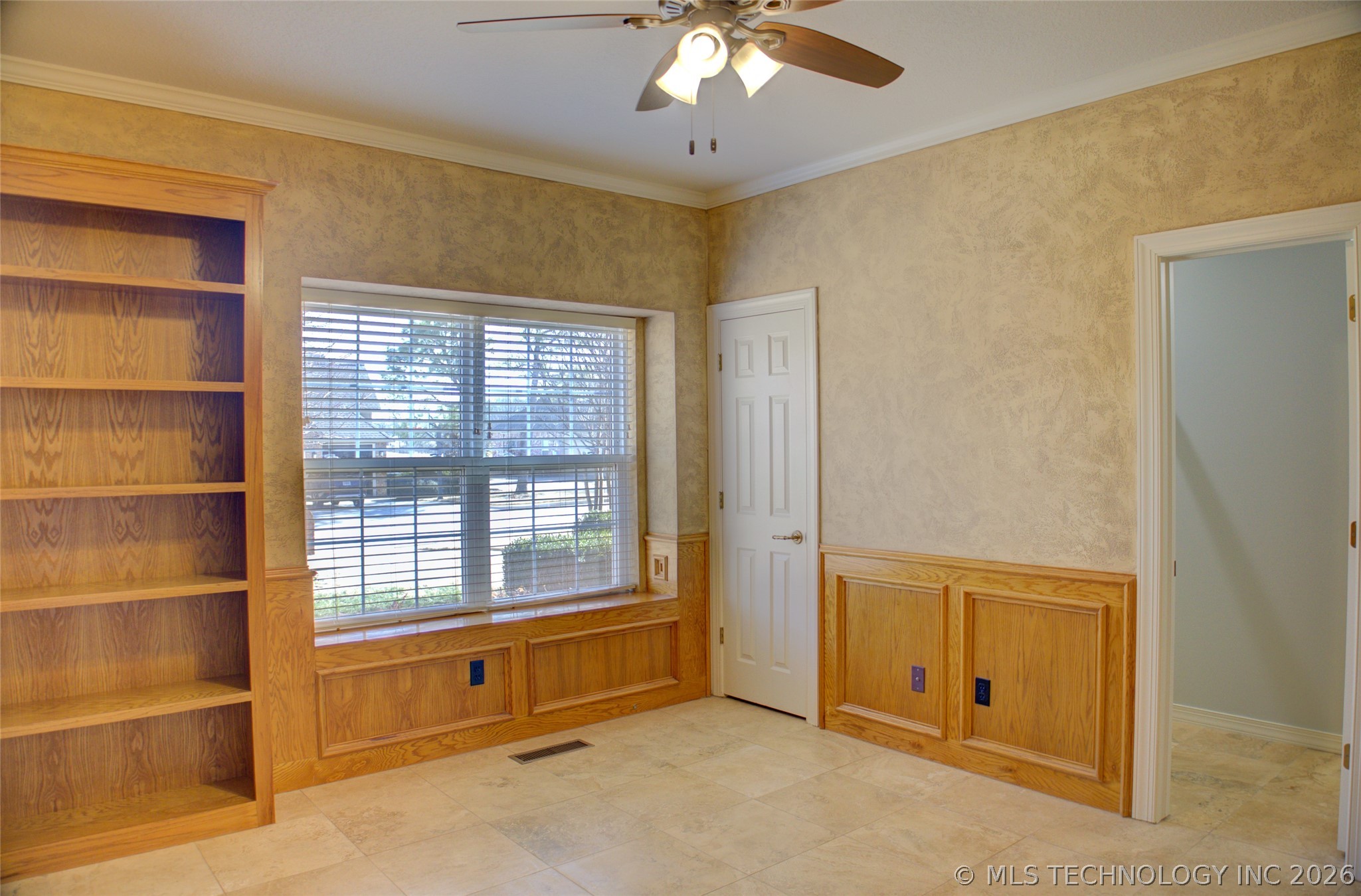 14712 S 53rd East Avenue Property Photo 37
