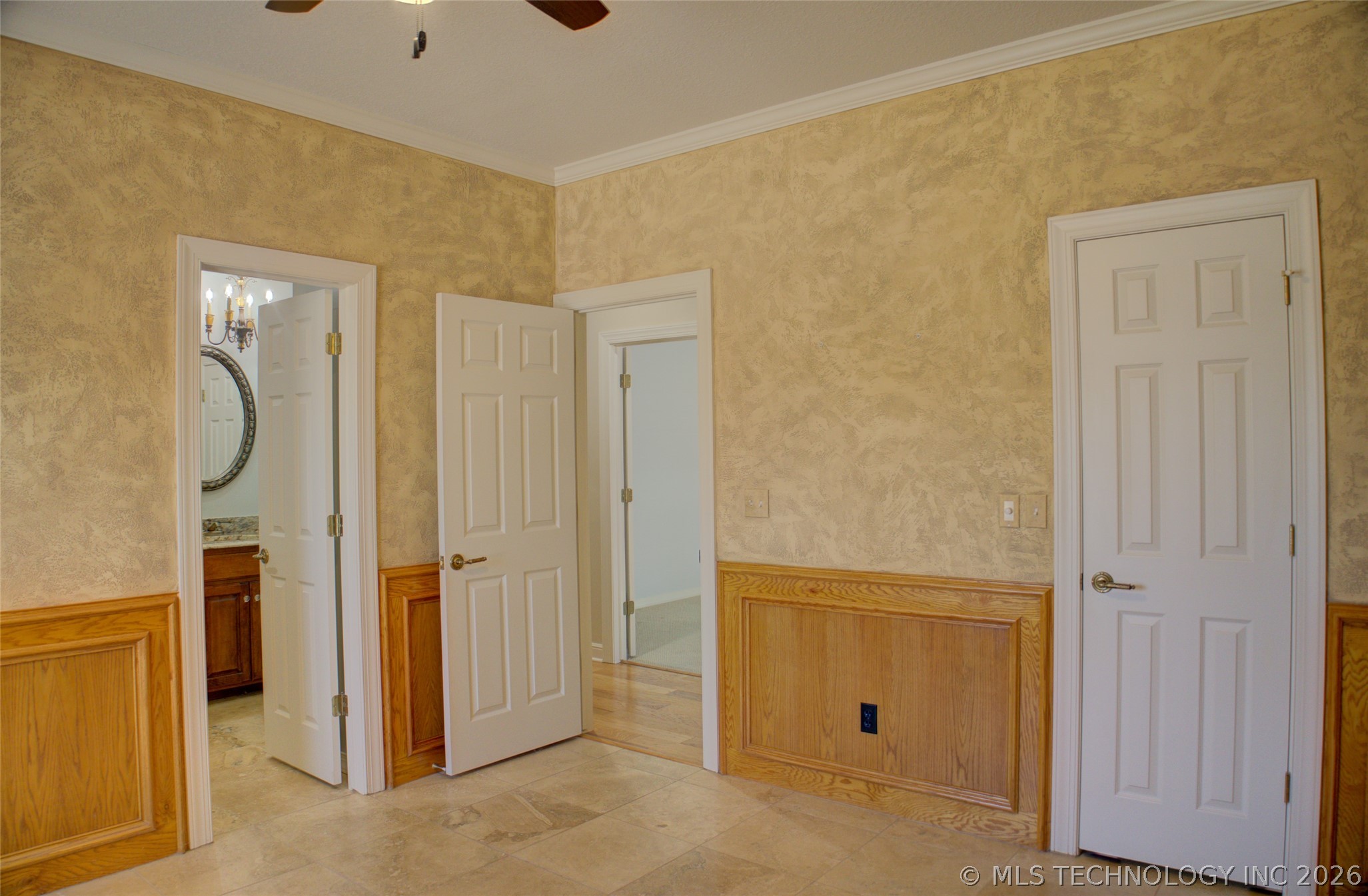 14712 S 53rd East Avenue Property Photo 38
