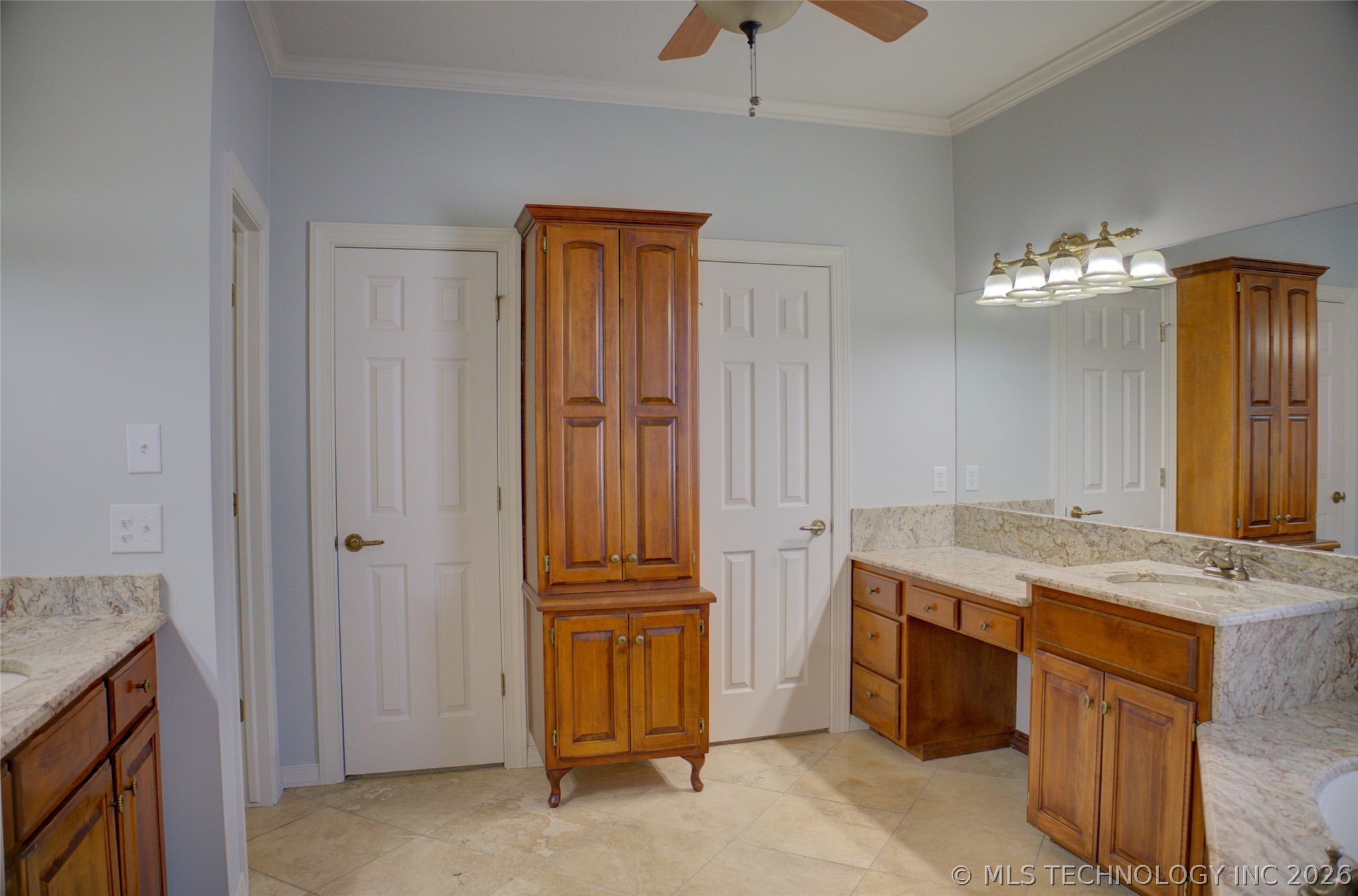 14712 S 53rd East Avenue Property Photo 47