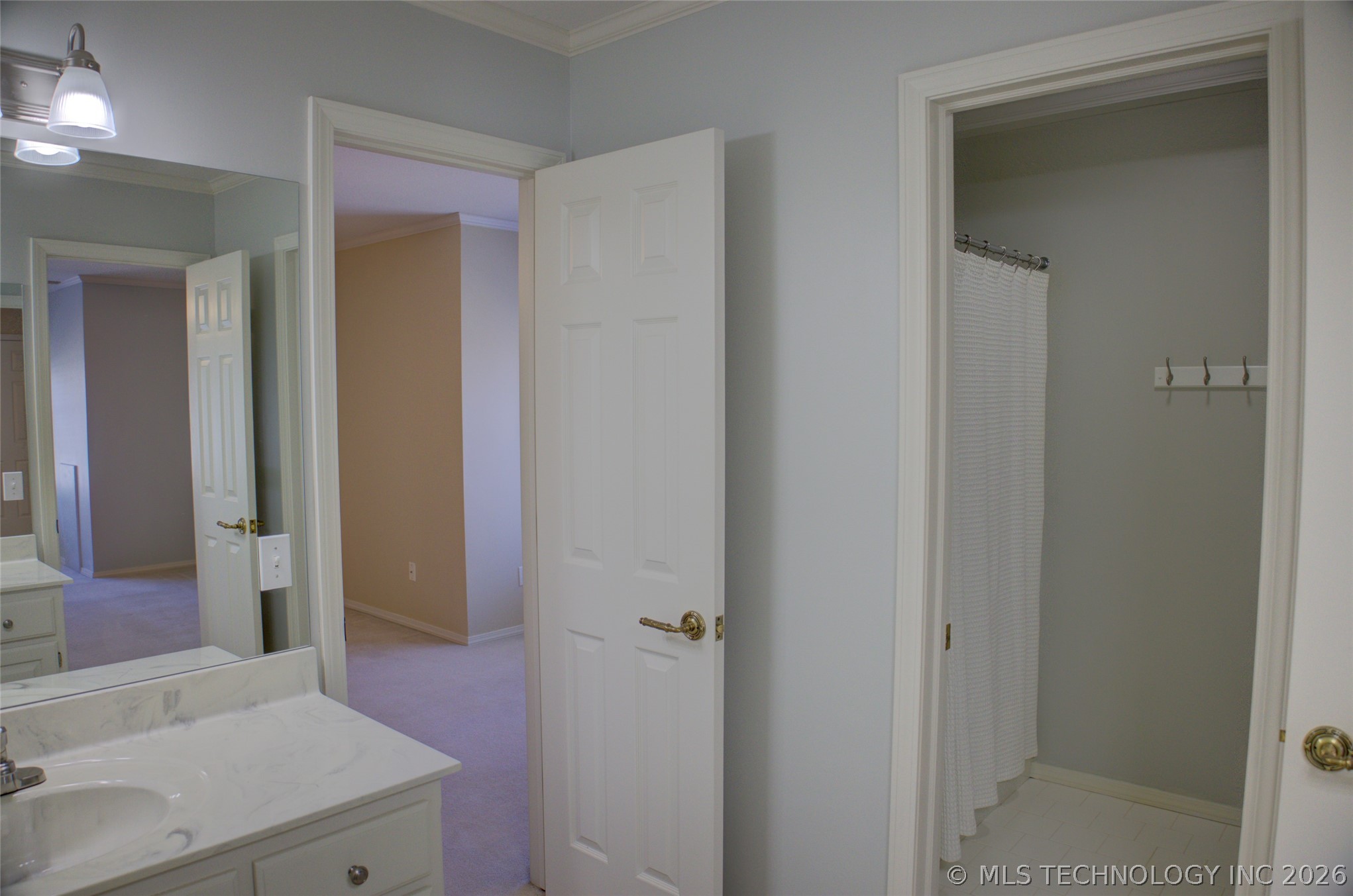 14712 S 53rd East Avenue Property Photo 68