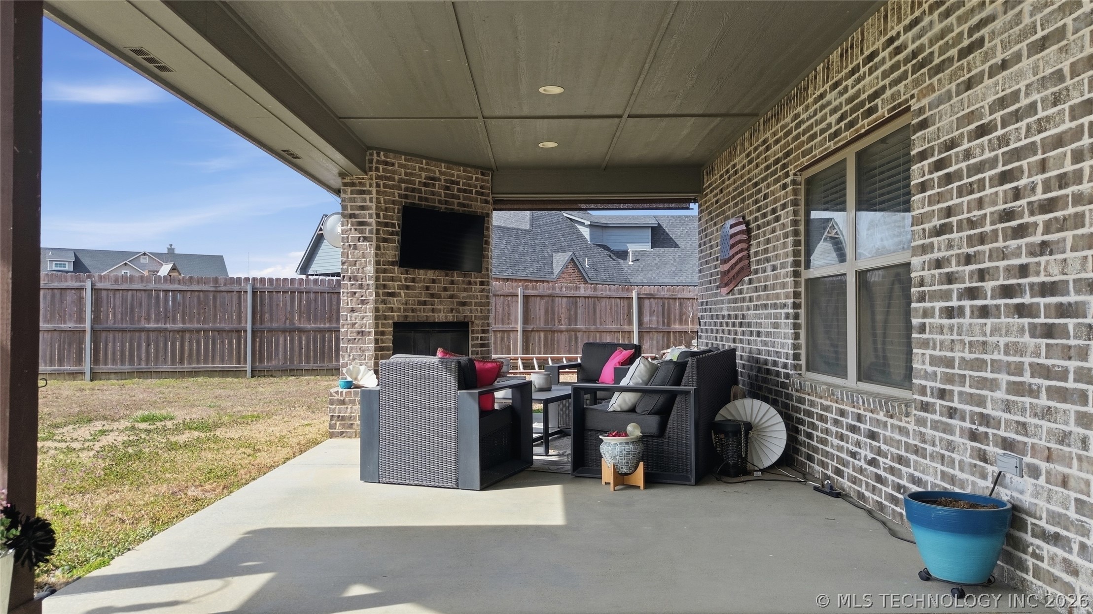 795 Blue Bird Lane Property Photo 44